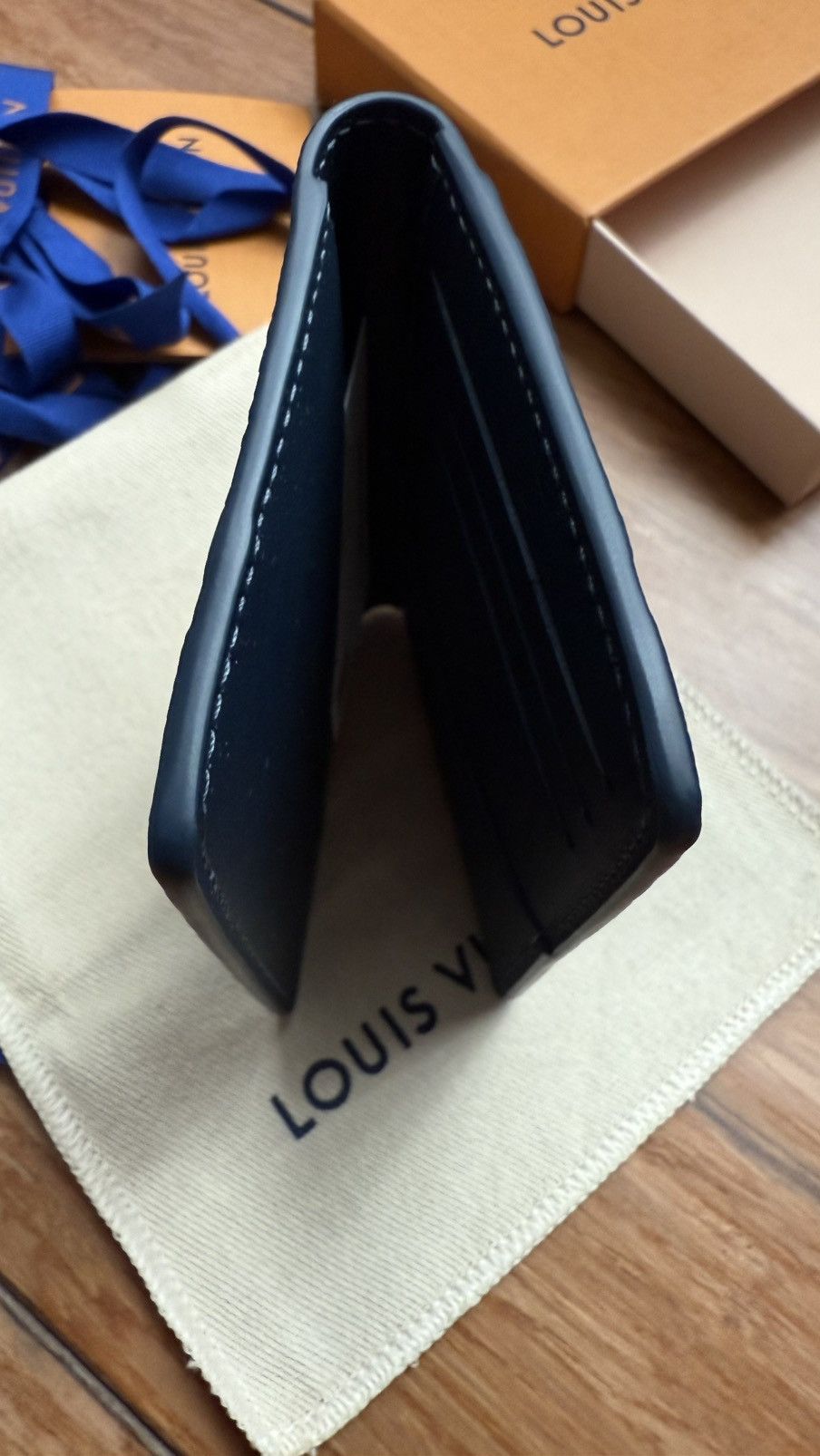 Louis Vuitton Louis Vuitton Pocket Organizer Shadow Navy Blue Size ONE SIZE - 7 Thumbnail