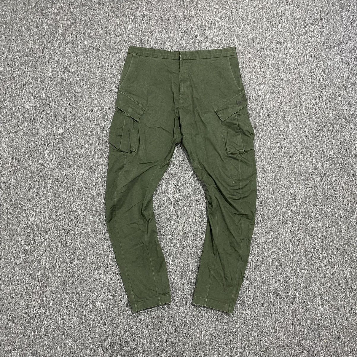 image of Errolson Hugh x Nike Acg Nikelab - Acg Cargo Pants in Olive, Men's (Size 35)