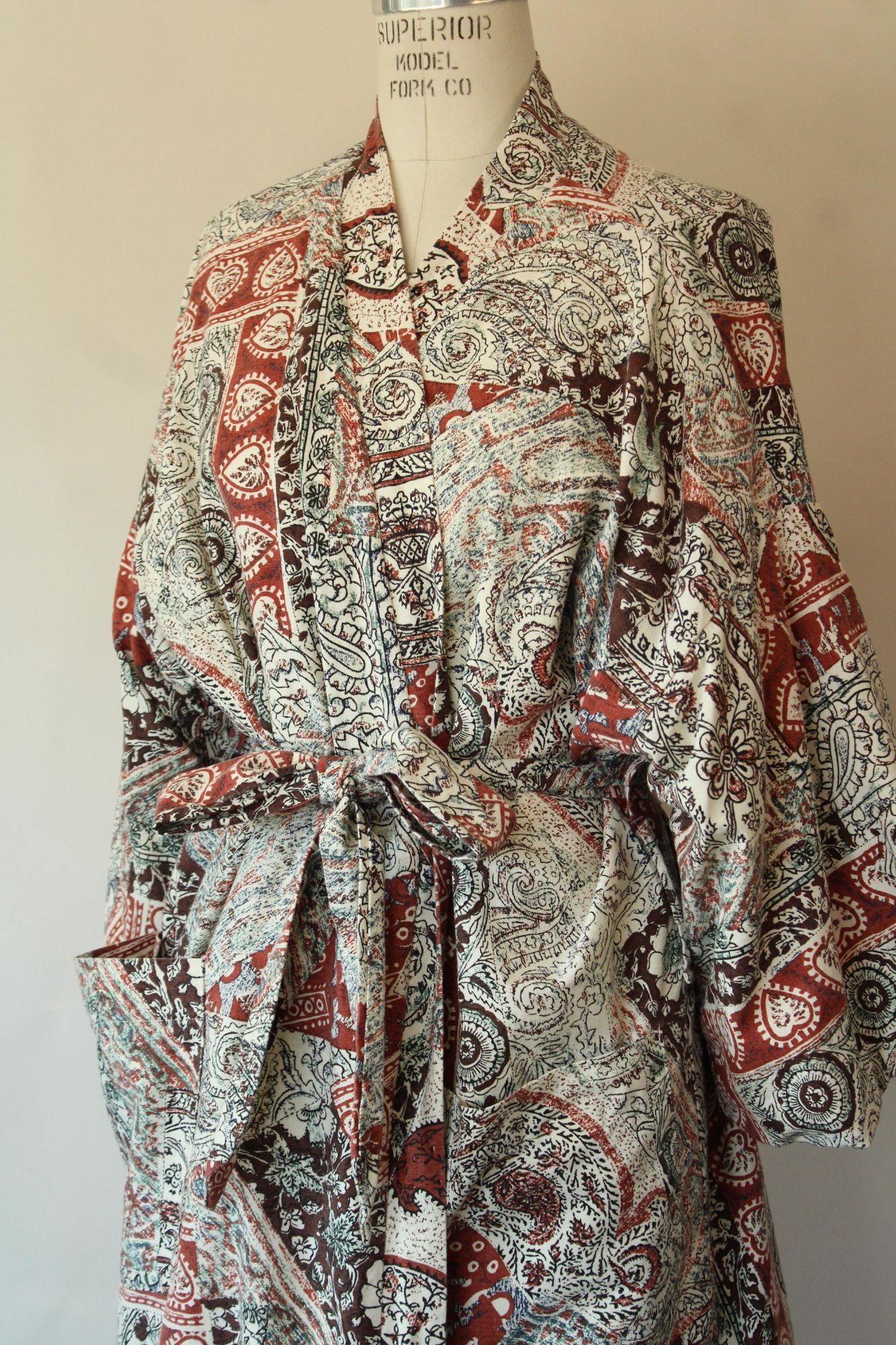 Vintage Vintage 1960s 1970s Robe with Pockets, Roytex Terrycloth Hou Size ONE SIZE - 7 Thumbnail