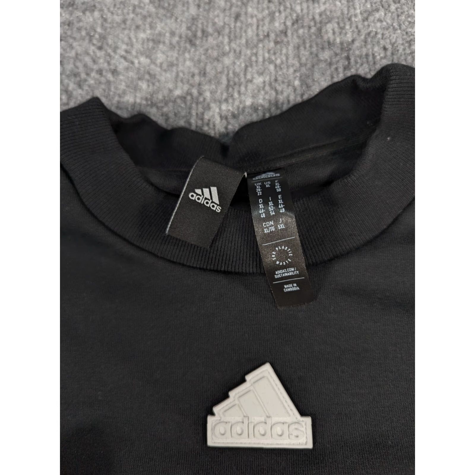 Adidas **Future Icons 3-Stripes Black Women's XL Sweatshirt** User: Future Icons 3-Stripes Black Women's XL Sweatshirt Size XL / US 12-14 / IT 48-50 - 3 Thumbnail