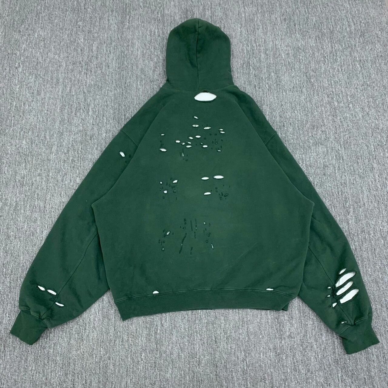 Balenciaga balenciaga green distressed hoodie sweatshirt Size US XS / EU 42 / 0 - 2 Thumbnail