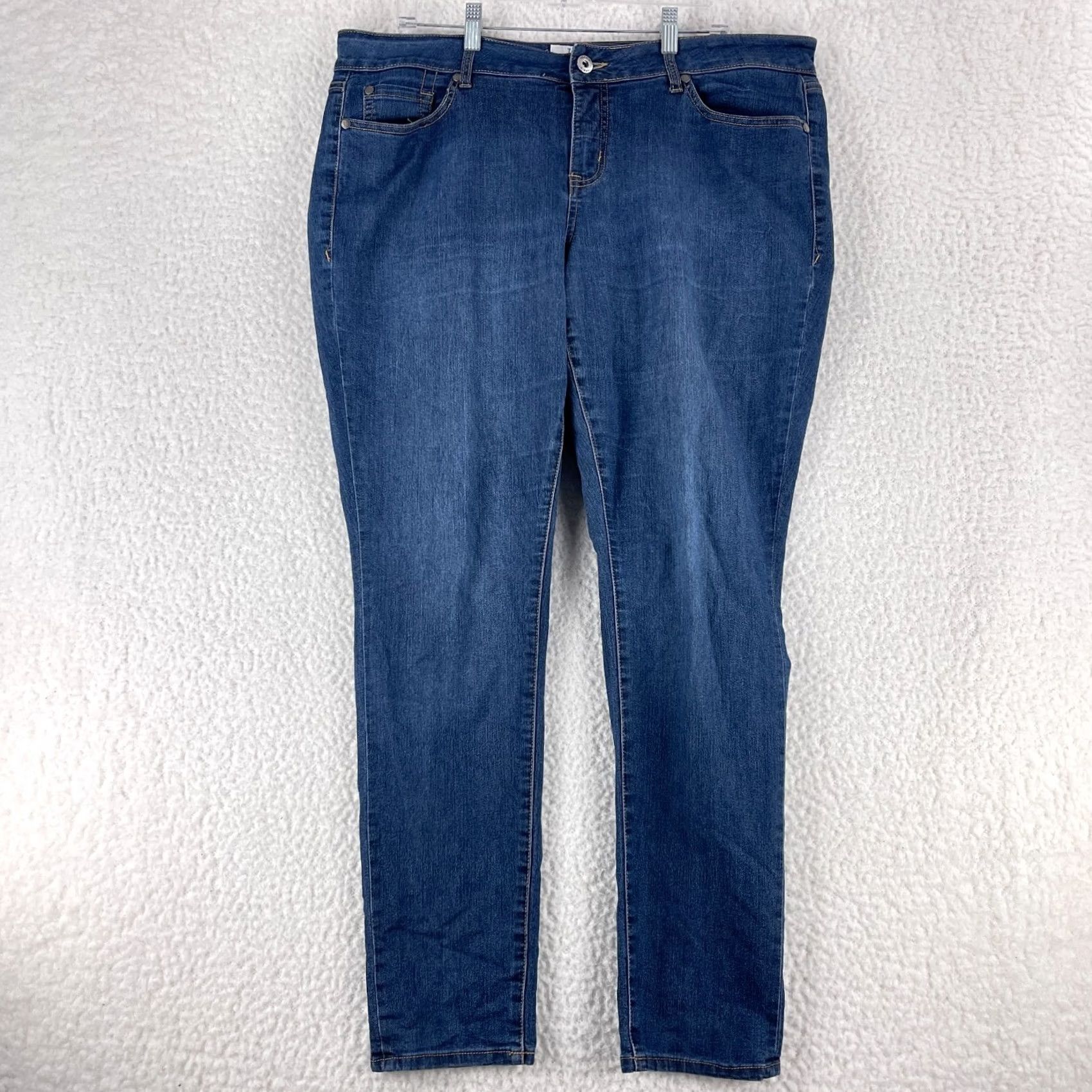 Torrid Torrid Jeans Denim Skinny Leg Blue Mid Rise Size 16 Womens Regular Stretch 5-Pocket Casual Medium Wash Vintage: No Size 38" / US 16 / IT 52 - 2 Thumbnail