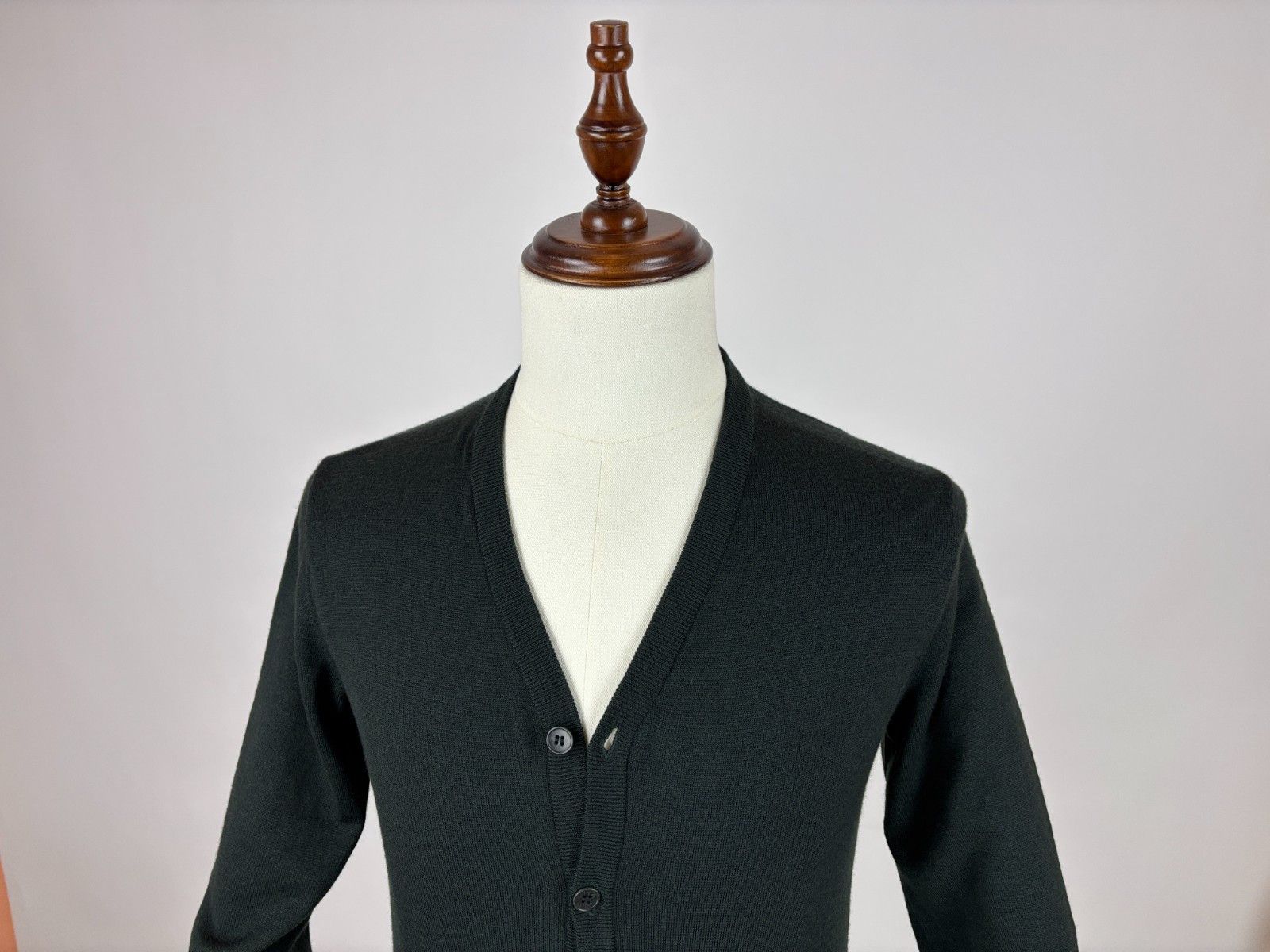 Cos COS Merino Wool Cardigan Sweater Jumper V-neck Size US S / EU 44-46 / 1 - 3 Thumbnail