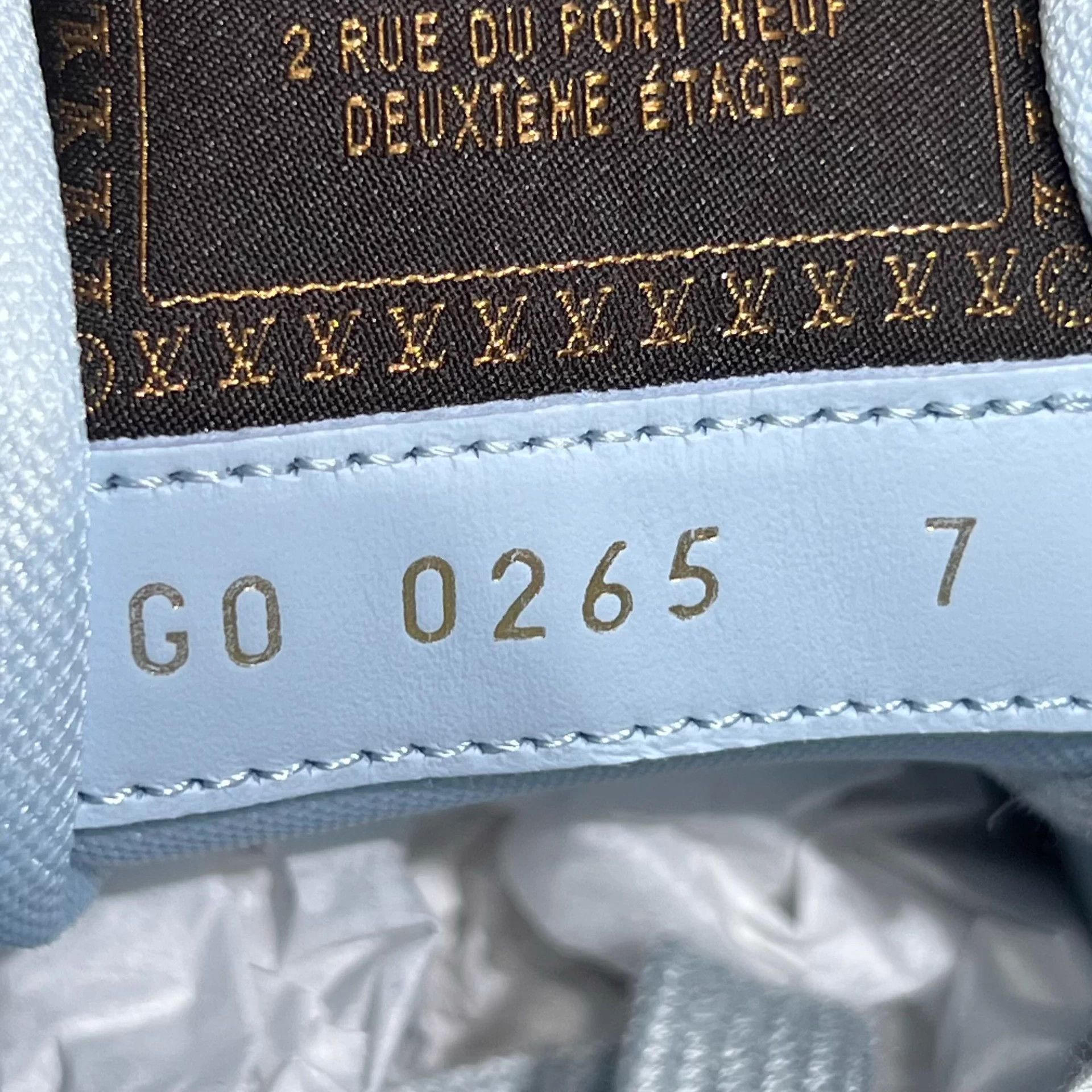 Louis Vuitton LV xNigo Buttersoft Sneaker UK7/41 OG Box Size US 7 / EU 40 - 8 Thumbnail
