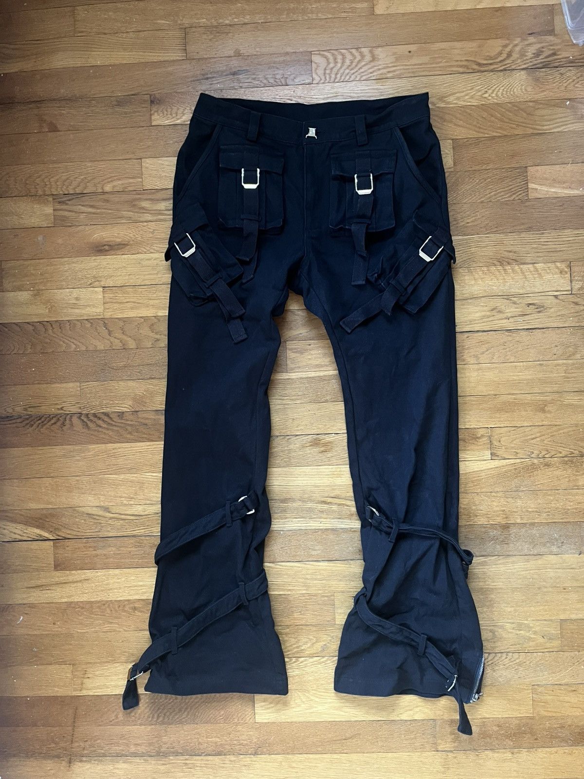 Japanese Brand Dacha Fisherman Cargo Flare Pants Size US 31 - 1 Thumbnail