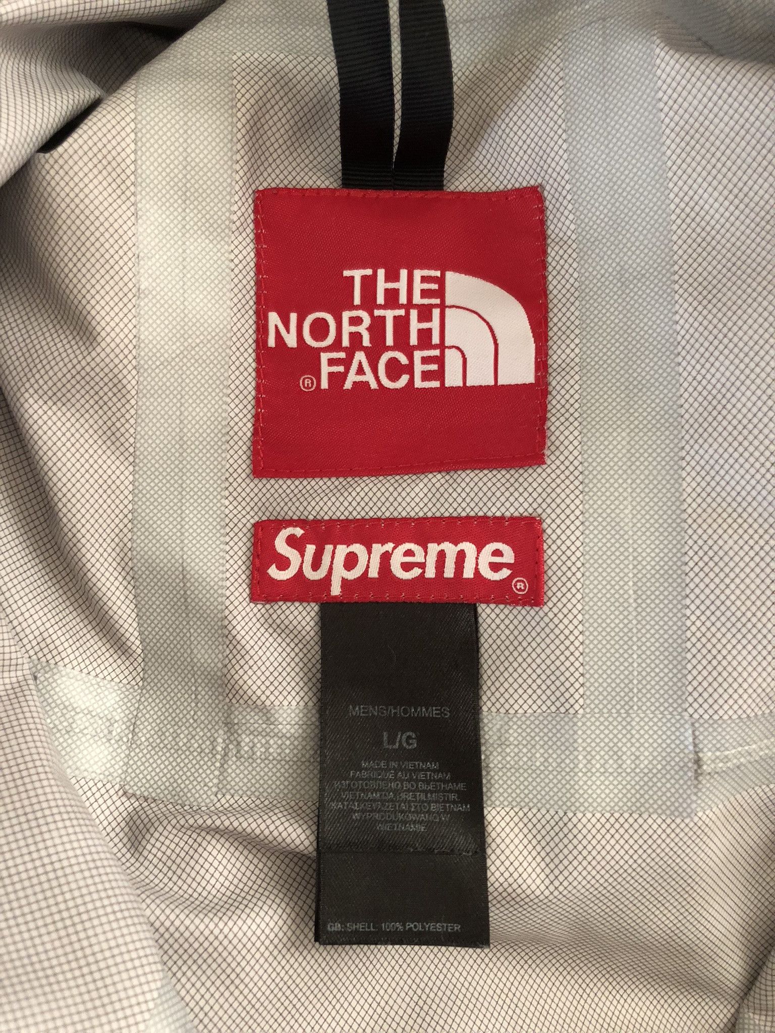 Supreme × The North Face Supreme / North Face Venture Taped Seam Jacket Size US L / EU 52-54 / 3 - 3 Thumbnail
