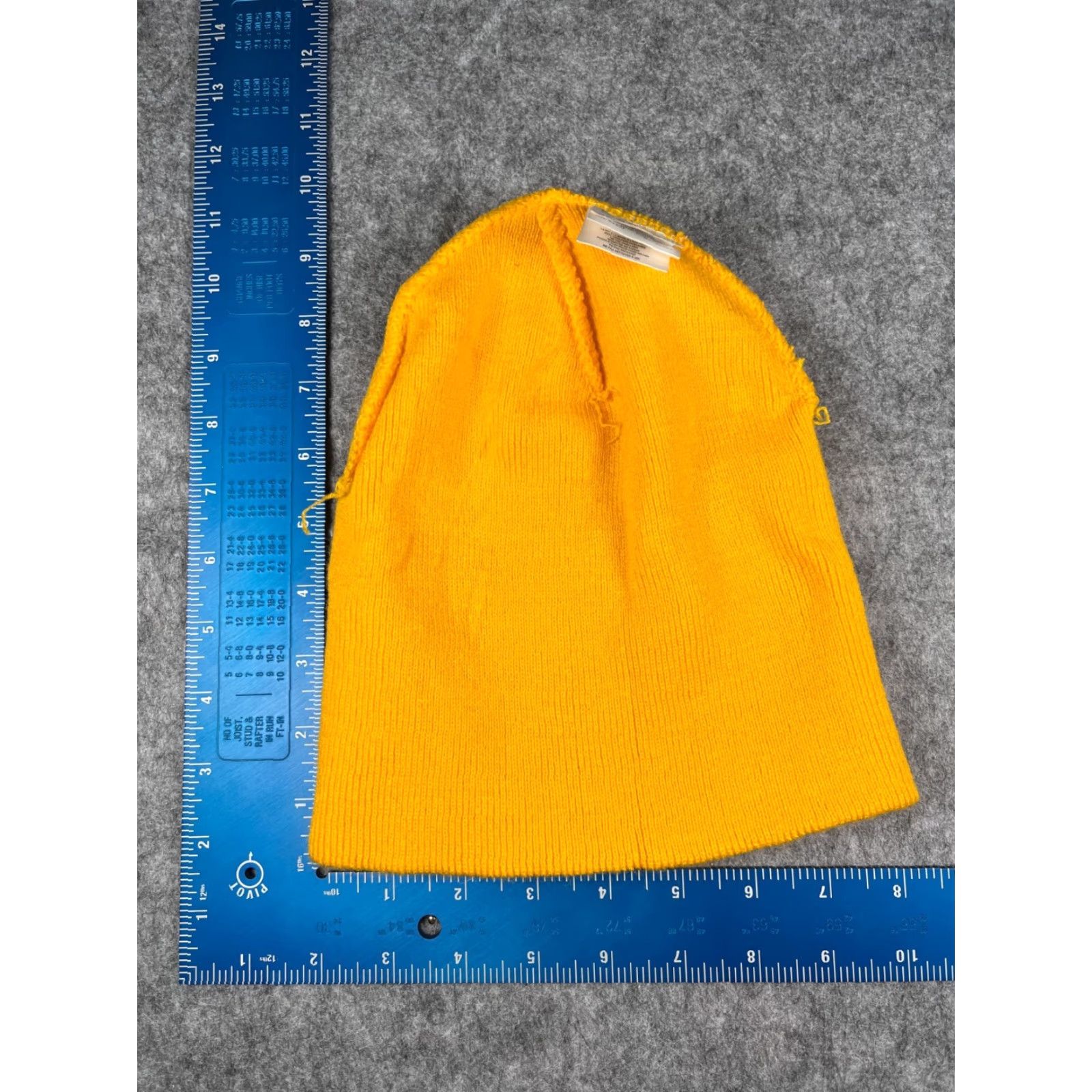 Vintage CAT Beanie Adult One Size Yellow Knit Acrylic Logo Workwear Size ONE SIZE - 6 Thumbnail