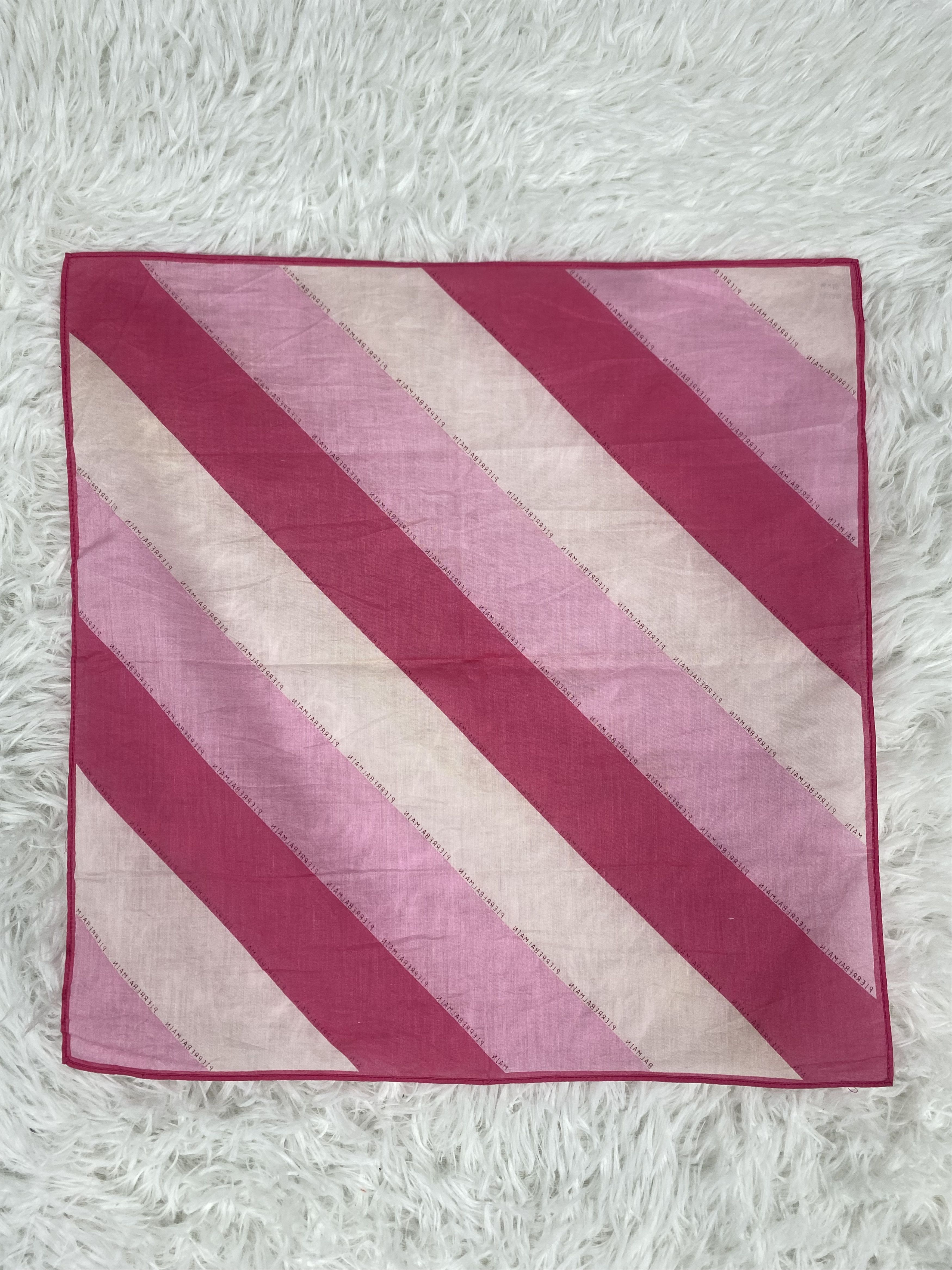 Pierre Balmain × Vintage Vintage Pierre Balmain Handkerchief Neckerchief PH0201 Size ONE SIZE - 4 Thumbnail