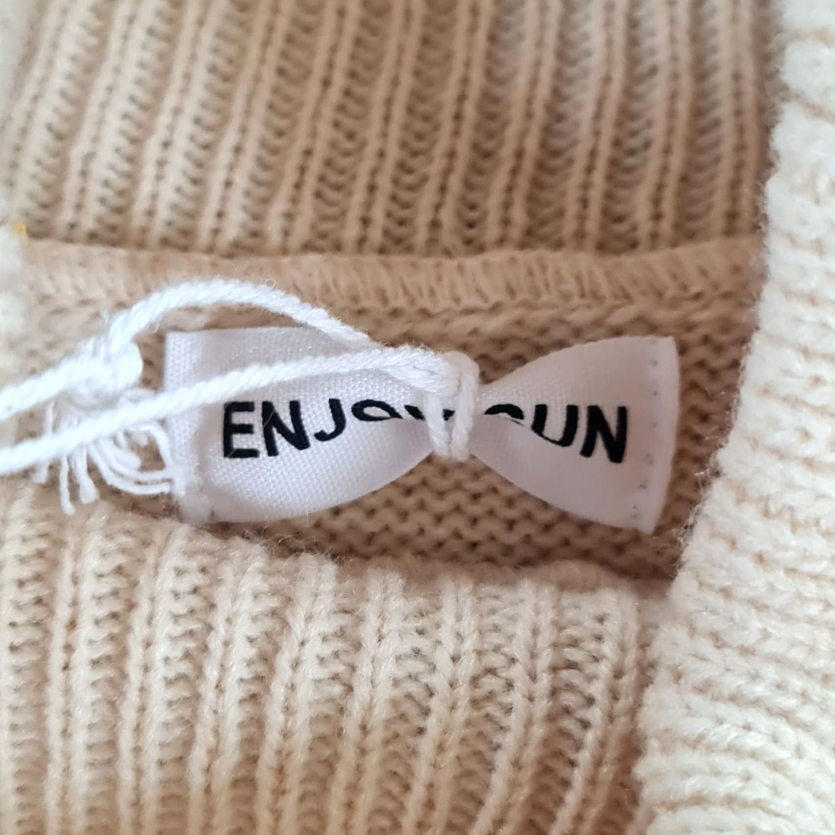 Vintage Enjoy-sun Womens Dress Beige Large Wool Blend Turtle Neck Knit Front Slit Dress Size L / US 10 / IT 46 - 3 Thumbnail