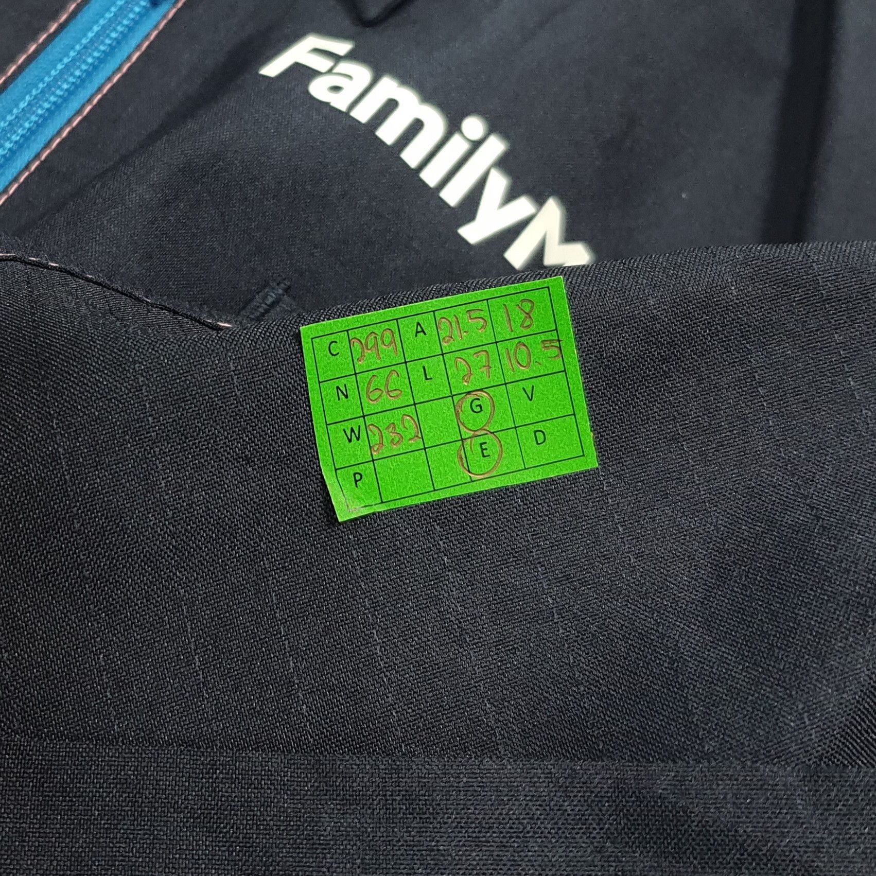 Japanese Brand Vintage Family Mart Japan Staff Uniform Work Jacket C299N66 Size US M / EU 48-50 / 2 - 7 Thumbnail