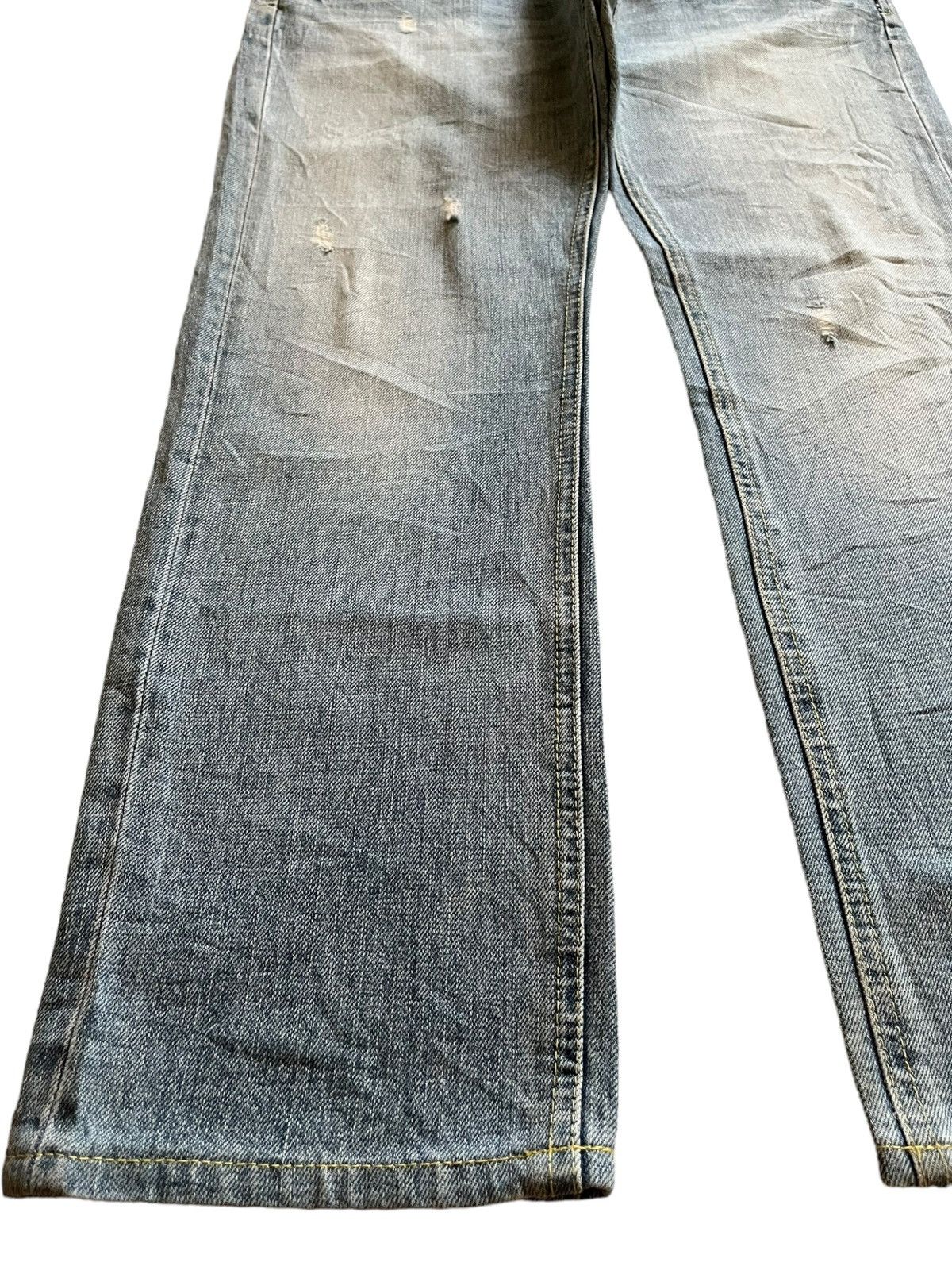 Japanese Brand × Jun Takahashi Vintage Japanese Junmen Faded Wash Distressed Jeans Size US 34 / EU 50 - 6 Thumbnail