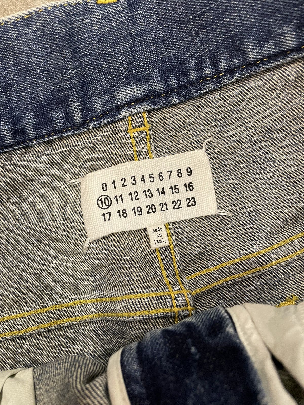 Maison Margiela Maison Margiela - Line 10 Denim Pants Size US 31 - 9 Thumbnail