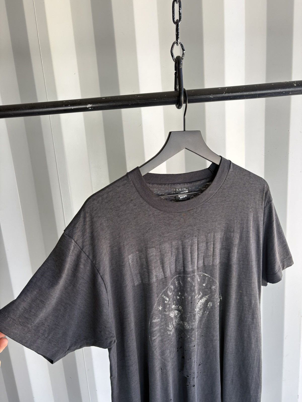 Band Tees Vintage 80s Ramones Distressed Faded Shirt Grunge Band Size US XL / EU 56 / 4 - 4 Thumbnail