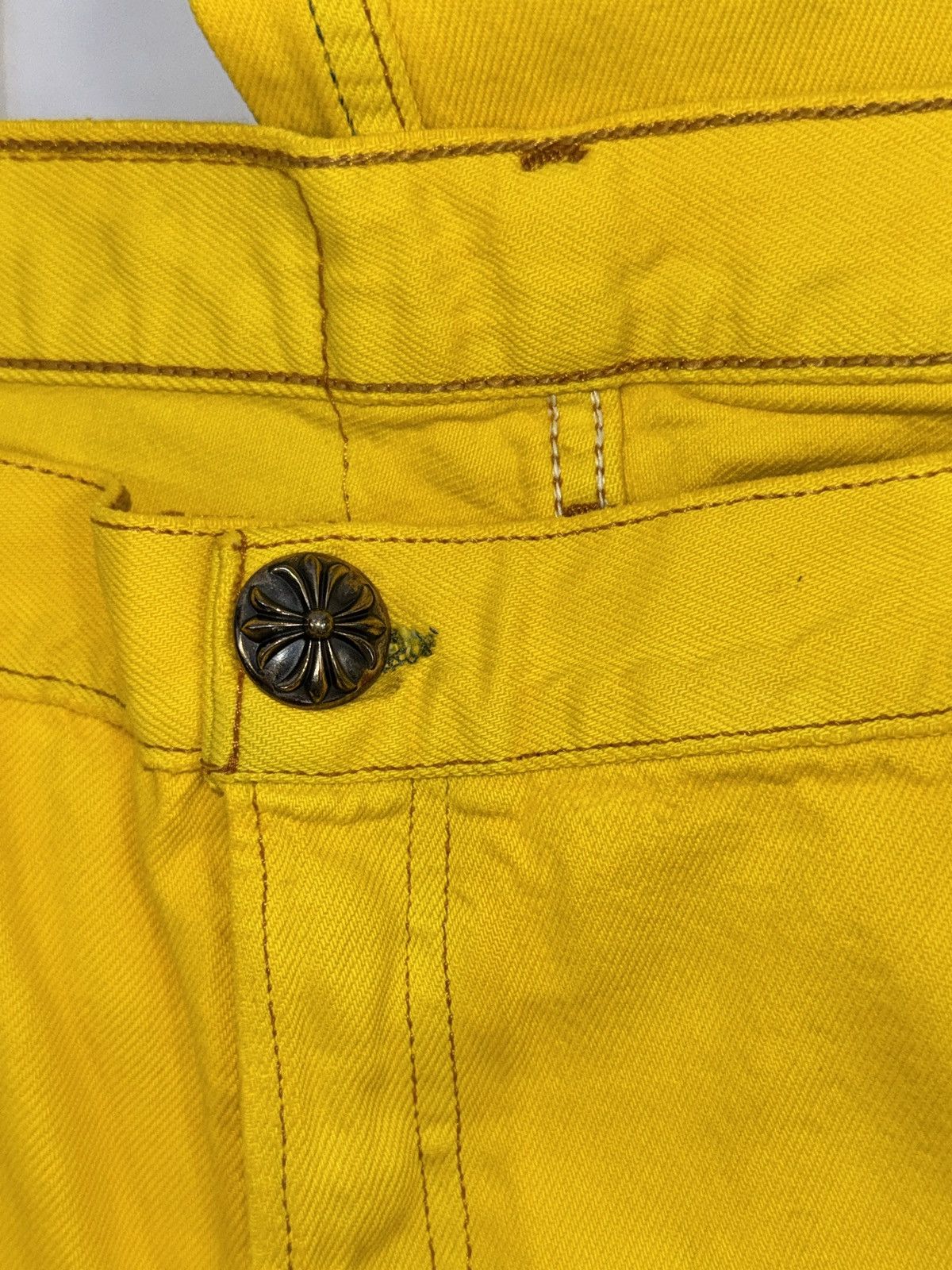 Chrome Hearts YELLOW F&F CROSS PATCH SILVER STUDS VINTAGE JEANS (RARE) Size US 38 / EU 54 - 8 Thumbnail