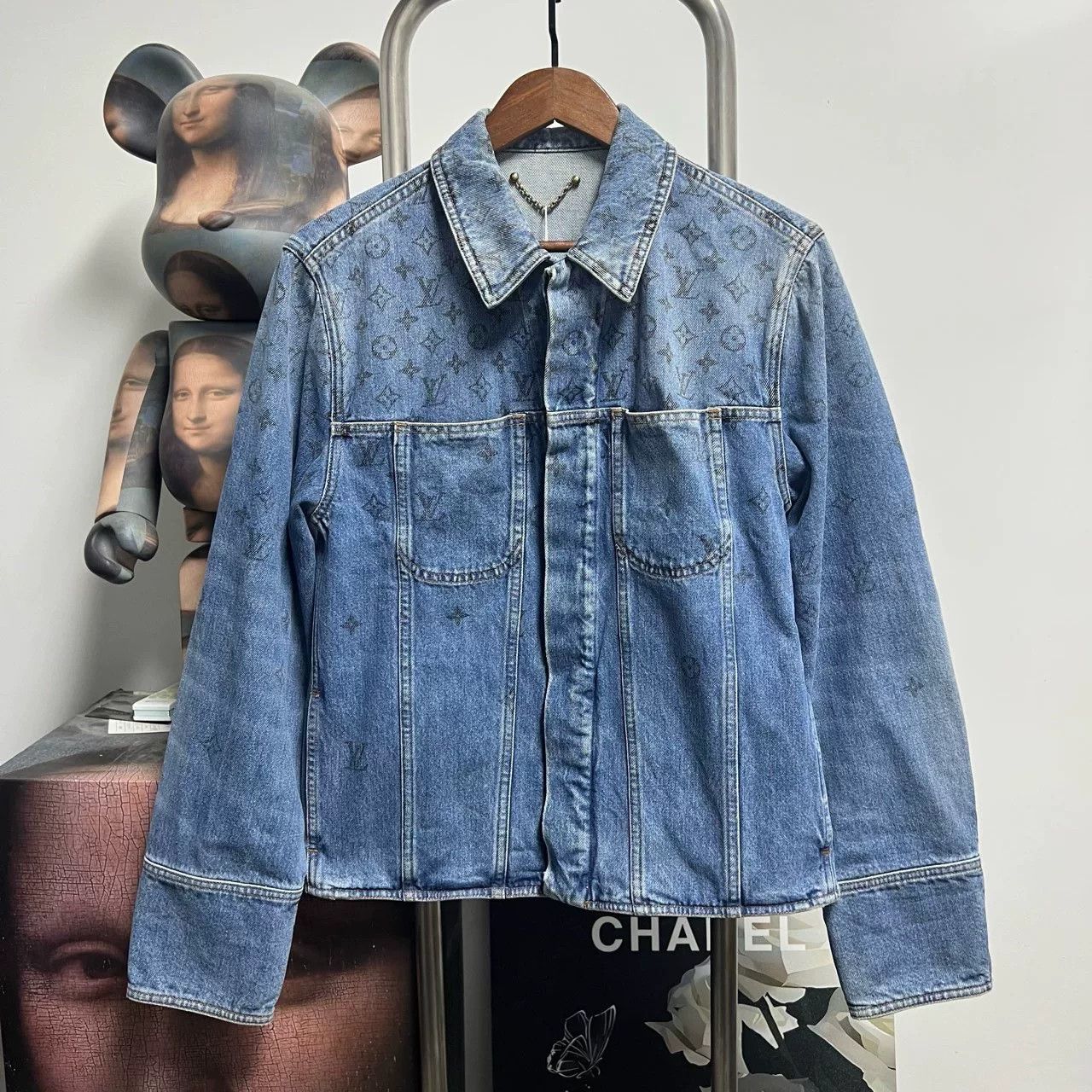 Louis Vuitton Louis Vuitton Gradient Denim Jacket Size US S / EU 44-46 / 1 - 1 Thumbnail
