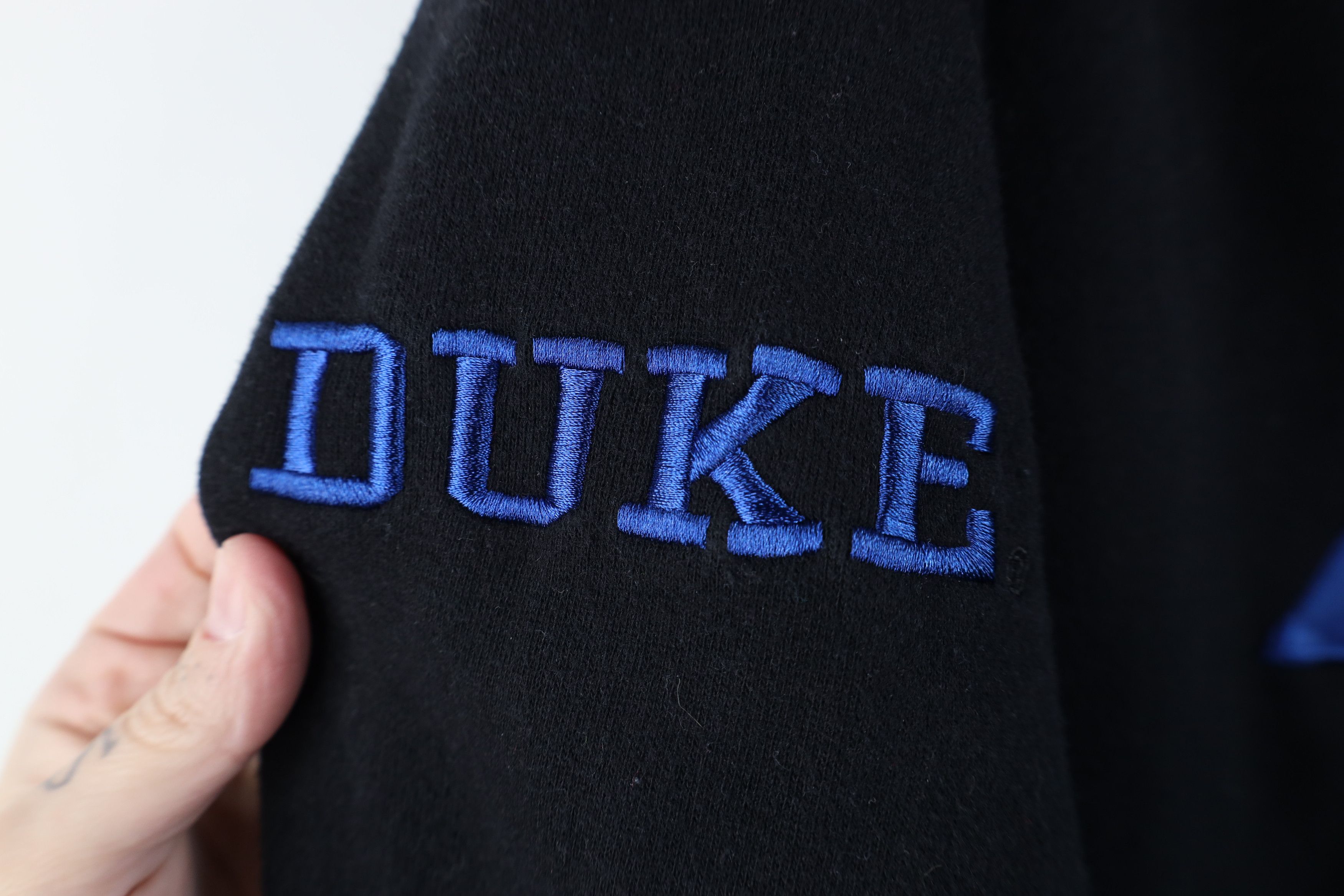 Vintage Vintage Y2K Spell Duke University Hoodie Sweatshirt Black Size US S / EU 44-46 / 1 - 6 Thumbnail