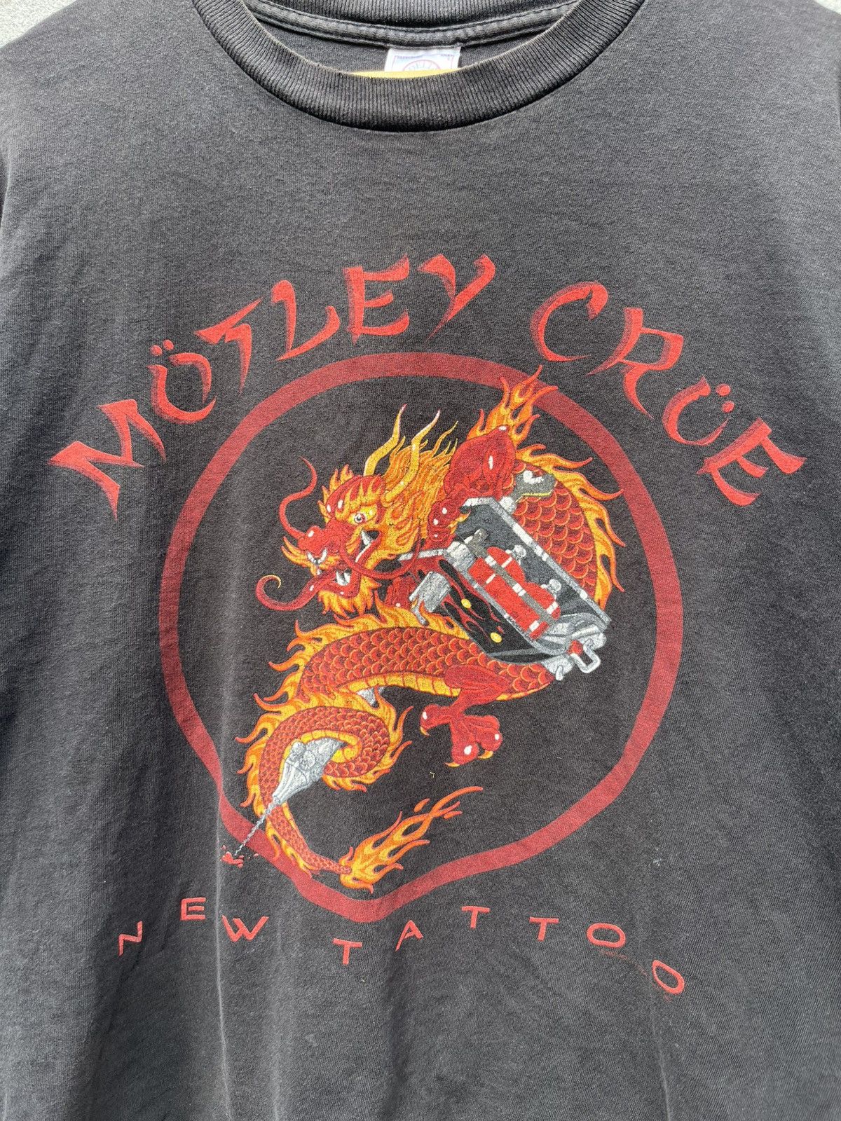 Vintage Vintage 1999 Mötley Crüe New tattoo Size US L / EU 52-54 / 3 - 2 Thumbnail