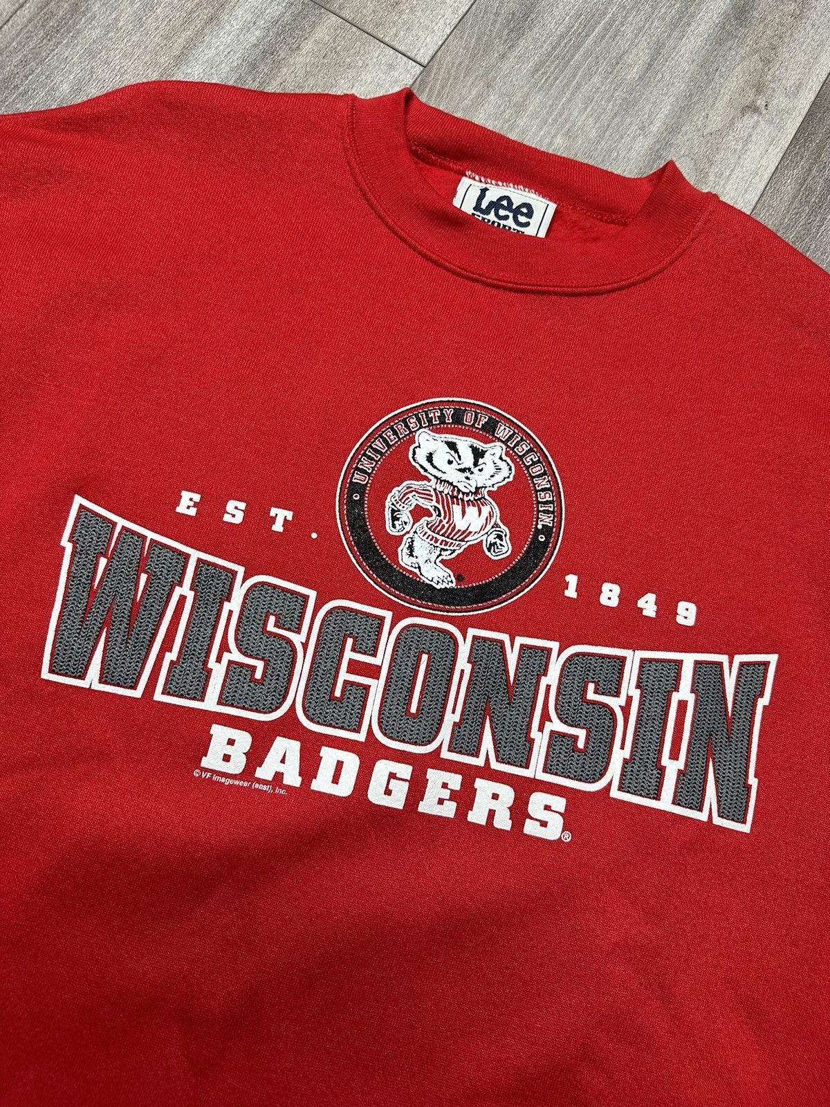 Vintage Vintage Y2K Wisconsin Badgers Lee Crewneck Sweatshirt Size US M / EU 48-50 / 2 - 3 Thumbnail