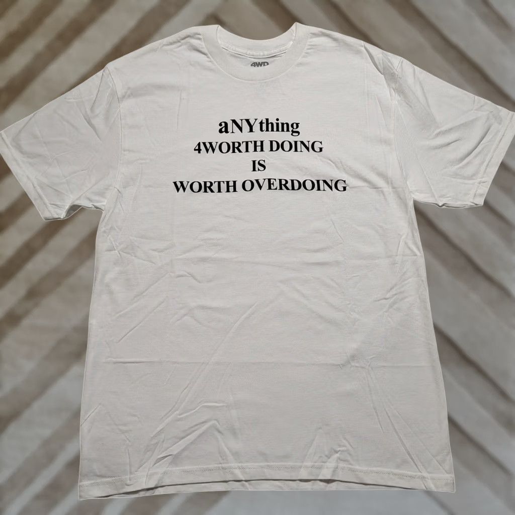 Vintage VINTAGE 4 Worth Doing aNYthing White T-Shirt Men L Graphic Print Crew Neck Short Sleeve Logo Tee Mens Size US L / EU 52-54 / 3 - 1 Thumbnail