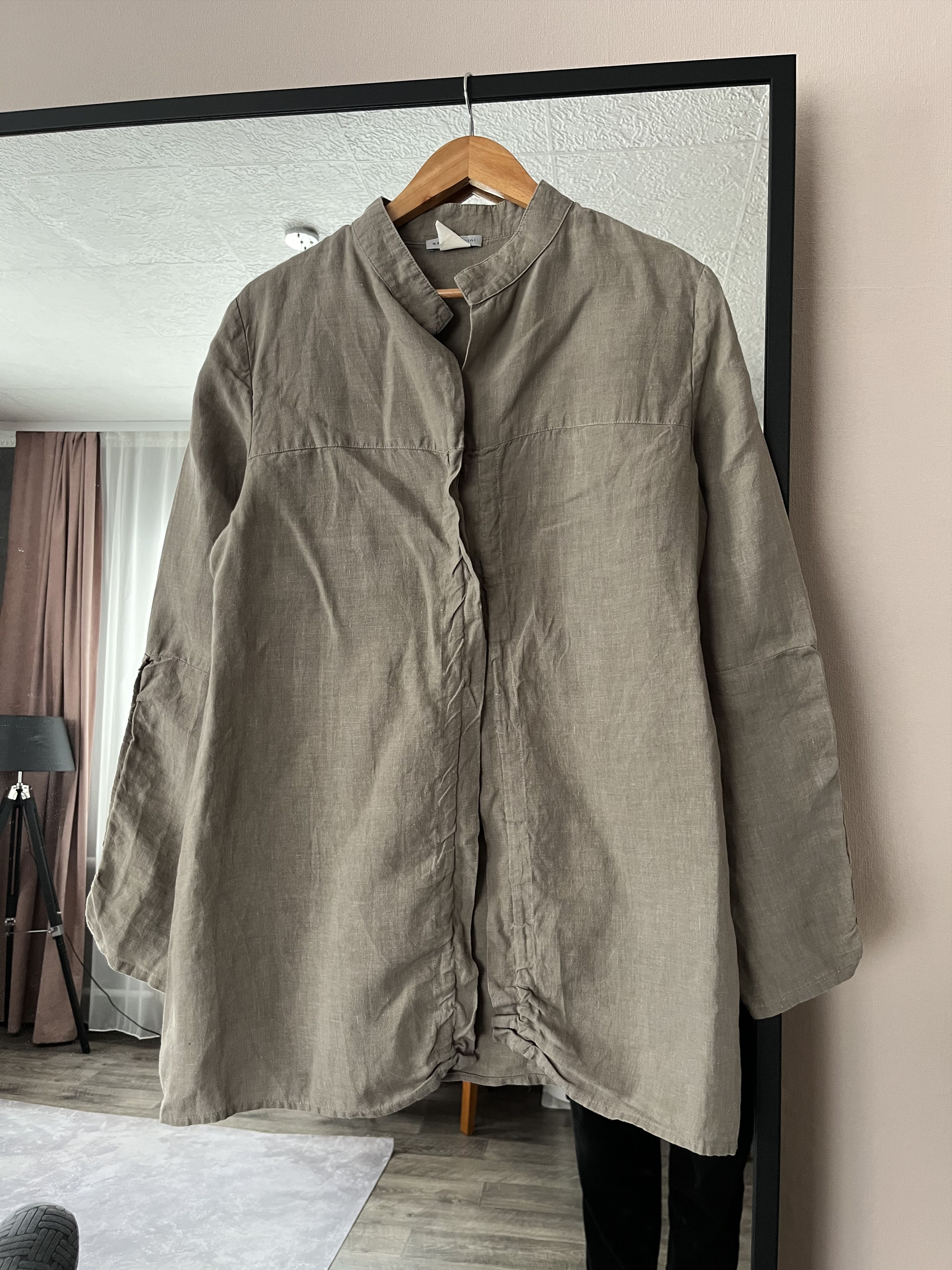 Sarah Pacini SARAH PACINI Linen Long Sleeve Italy Jacket Shirt Size 2 Size M / US 6-8 / IT 42-44 - 2 Thumbnail