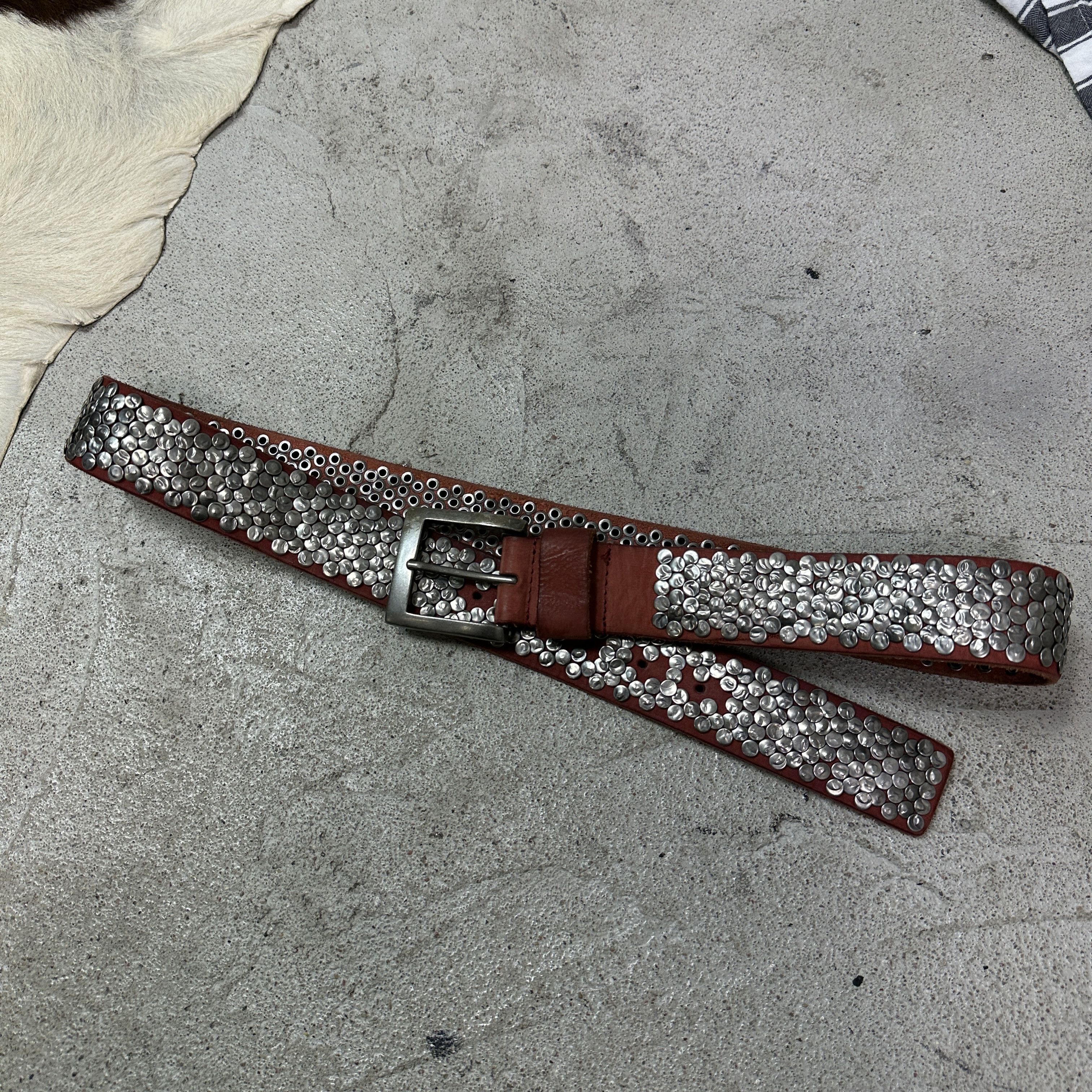 Vintage Vintage Avant Garde Leather Studded Grunge Belt 00s Size ONE SIZE - 2 Thumbnail