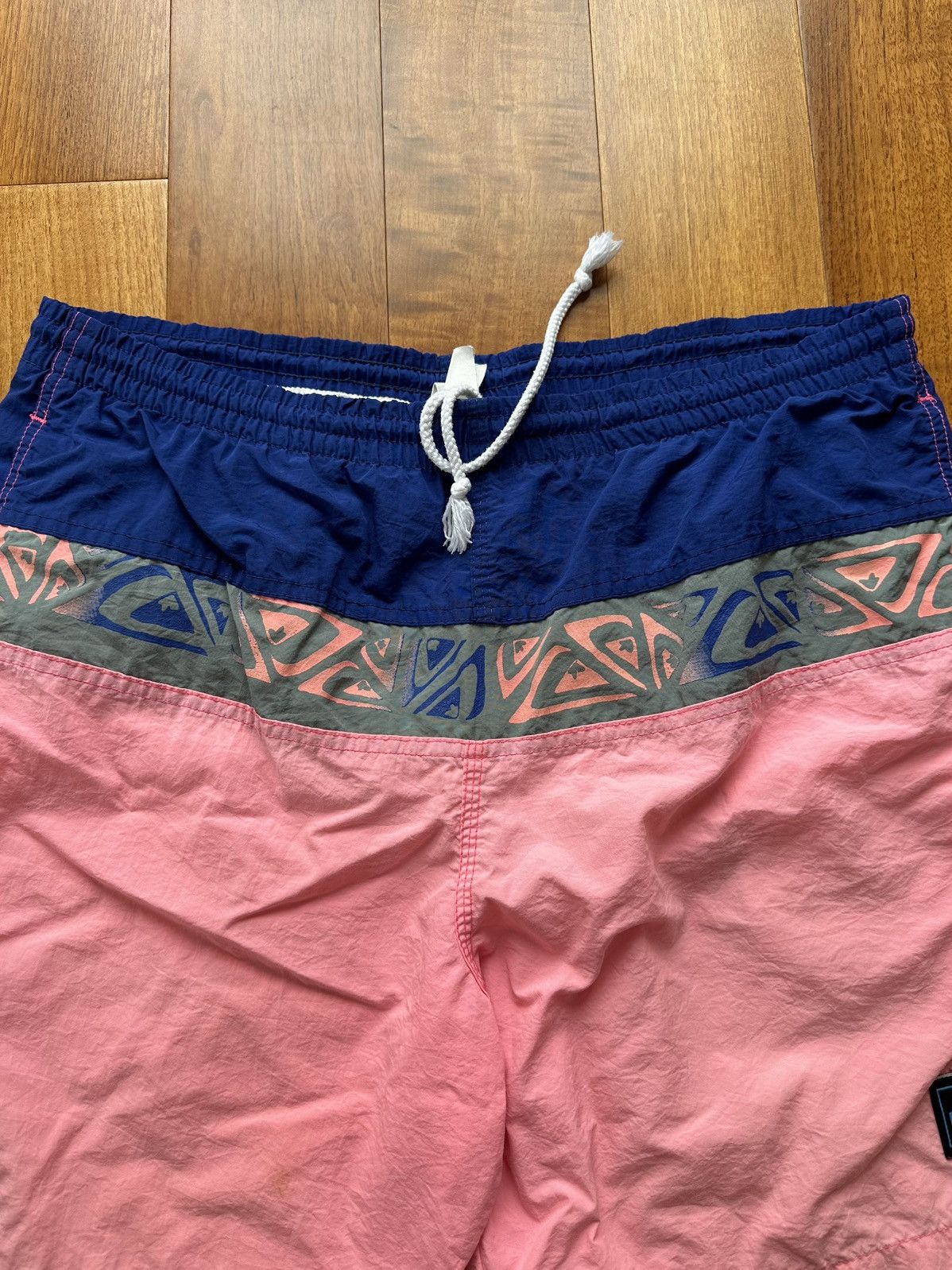 Quiksilver × Vintage Vintage 80s Quicksilver Surf Skater Nylon Shorts Size 34 Size US 34 / EU 50 - 3 Thumbnail