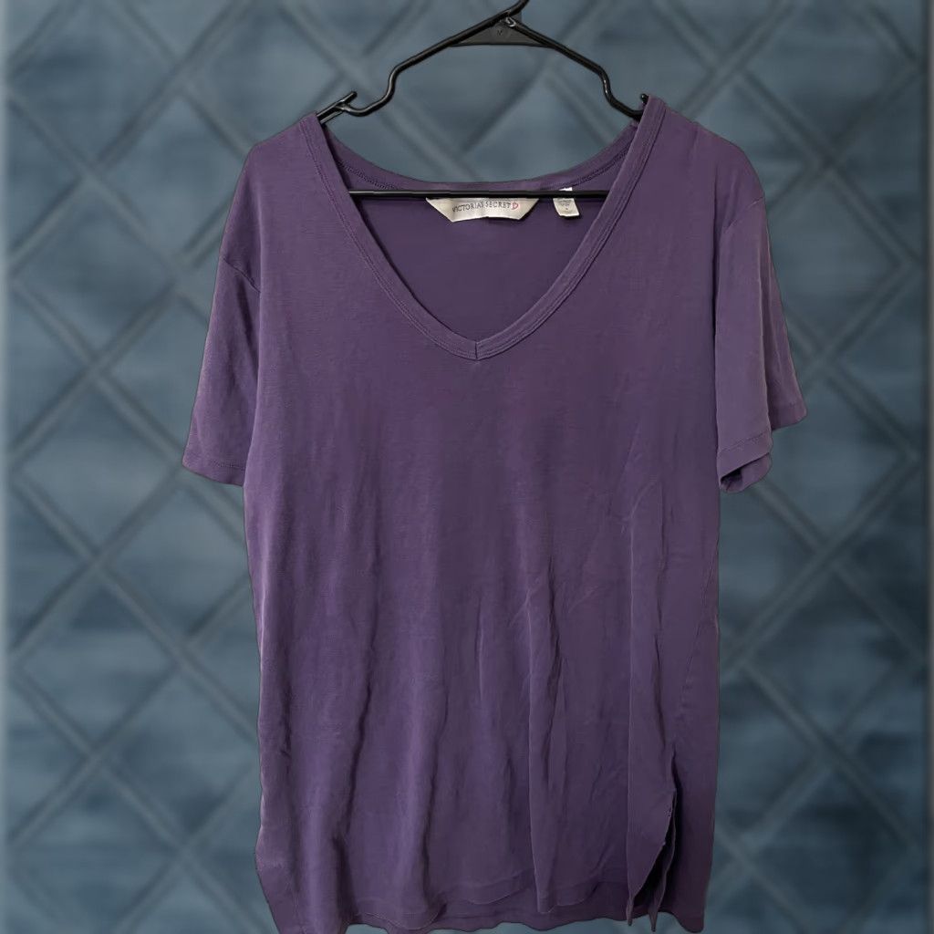 Victoria's Secret VINTAGE Victoria's Secret Cotton Tunic Top V-Neck T-Shirt S Purple Casual Womens Size S / US 4 / IT 40 - 1 Thumbnail