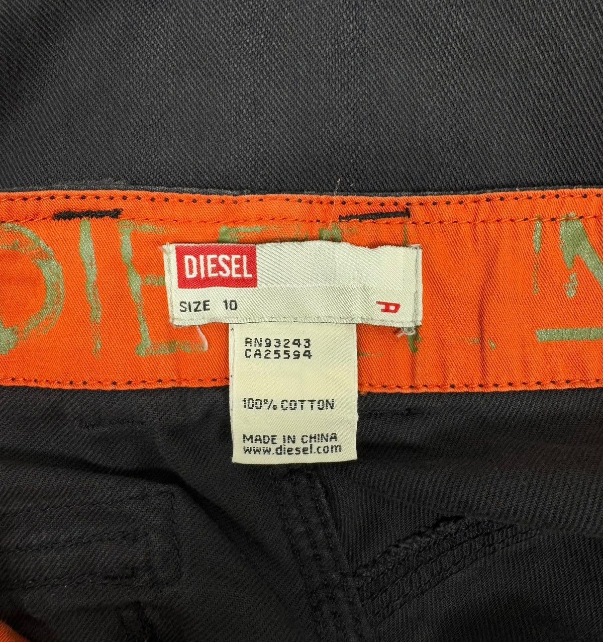 Diesel × Vintage Diesel Vintage 00s Belted Pants Cropped Size 32" / US 10 / IT 46 - 14 Thumbnail