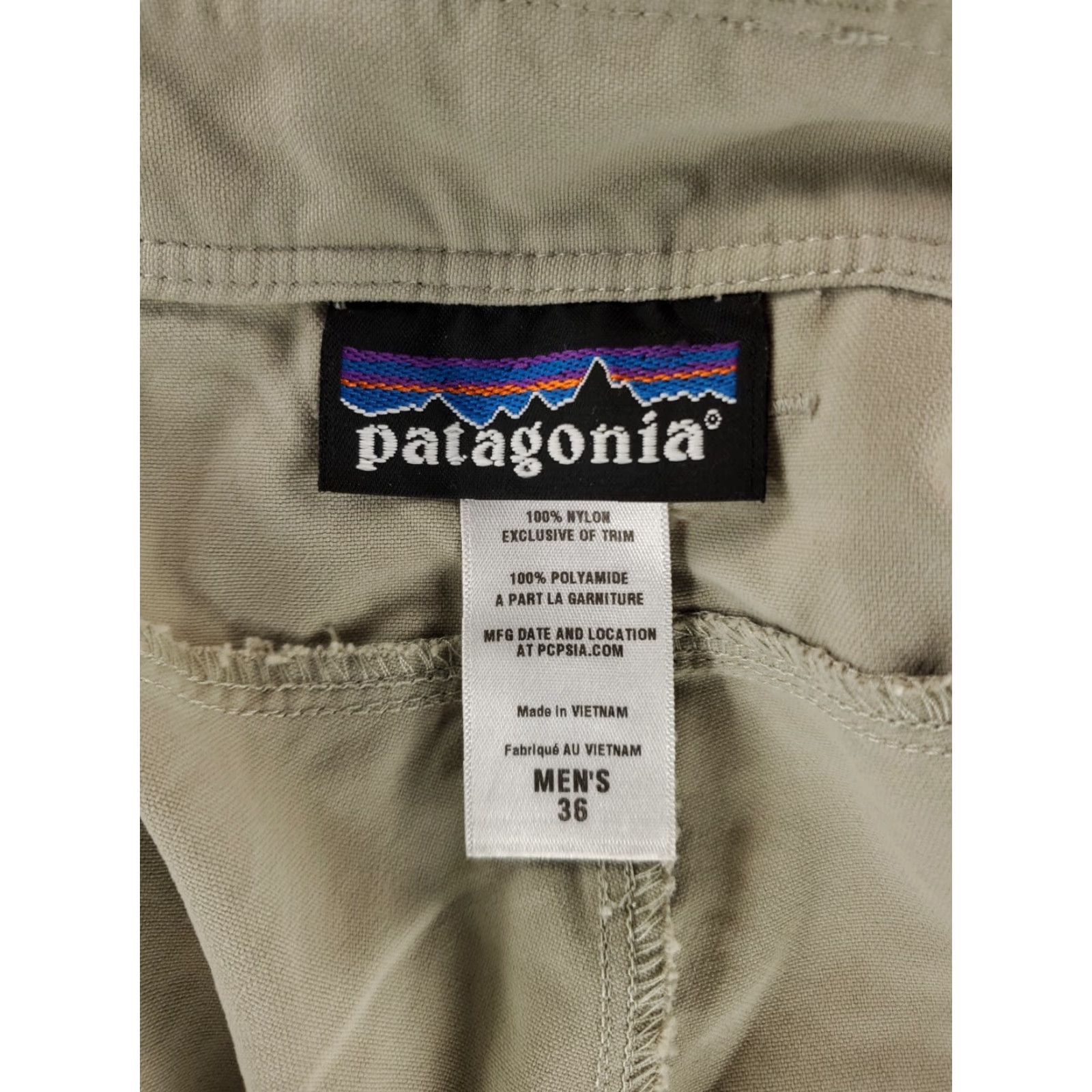 Patagonia Patagonia Pants 100% Nylon Roving Cargo Gray Mens 37 Inseam 33 Size US 37 - 4 Thumbnail