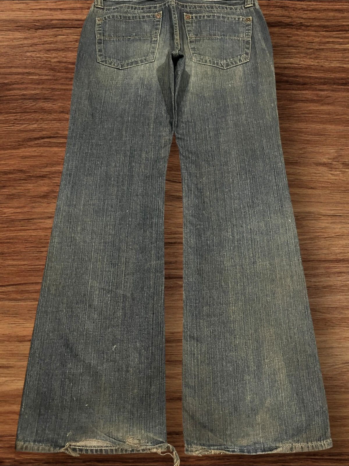 Japanese Brand × Uniqlo Vintage Japanese Brand Uniqlo Blue Faded Frayed Flare Jeans Size 31" - 8 Thumbnail