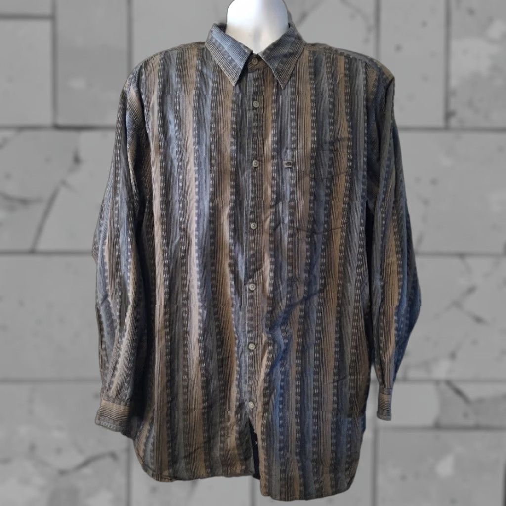 The North Face The North Face Striped Button-Down Long Sleeve Shirt Mens XL EUC 100% Cotton Gray Button-Up Size US XL / EU 56 / 4 - 1 Thumbnail