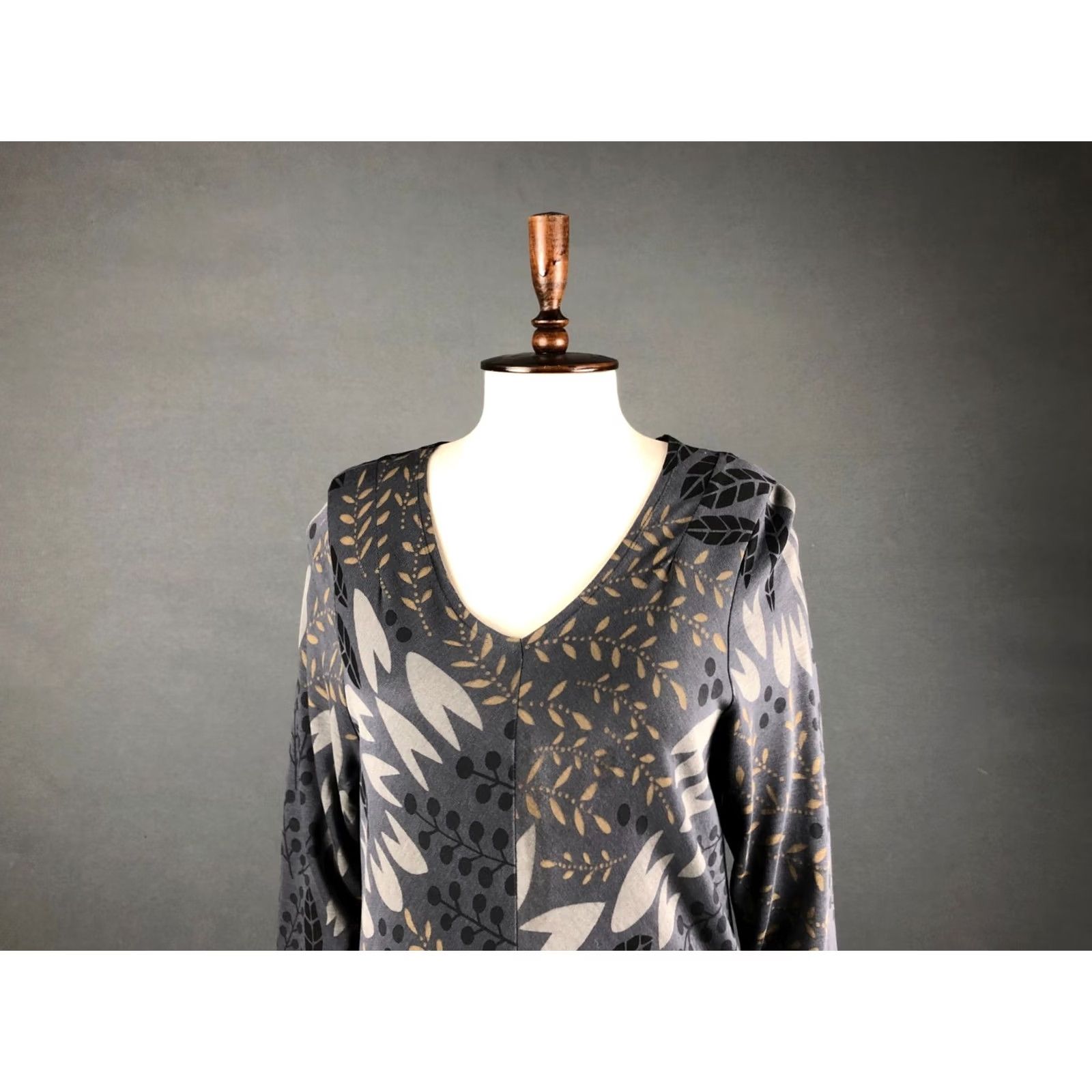Vintage Gudrun Sjoden Dress S Dark Gray Lyocell Floral Jersey V-Neck Knee Length Women Size S / US 4 / IT 40 - 5 Thumbnail
