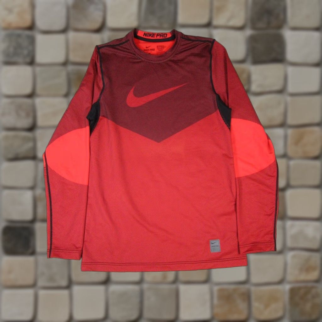 Nike VINTAGE Nike Pro Red Striped Long Sleeve Pullover Shirt Mens Small Activewear Dri-Fit Size US S / EU 44-46 / 1 - 1 Thumbnail