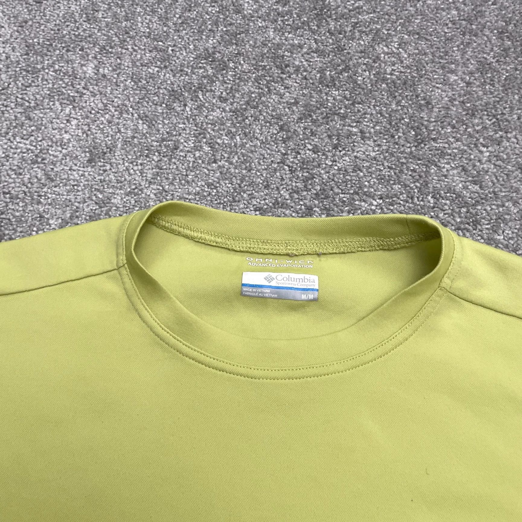 Vintage Columbia Omni Wick Active T-Shirt Mens Medium Yellow Crew Neck Short Sleeve Tee Size US M / EU 48-50 / 2 - 3 Thumbnail