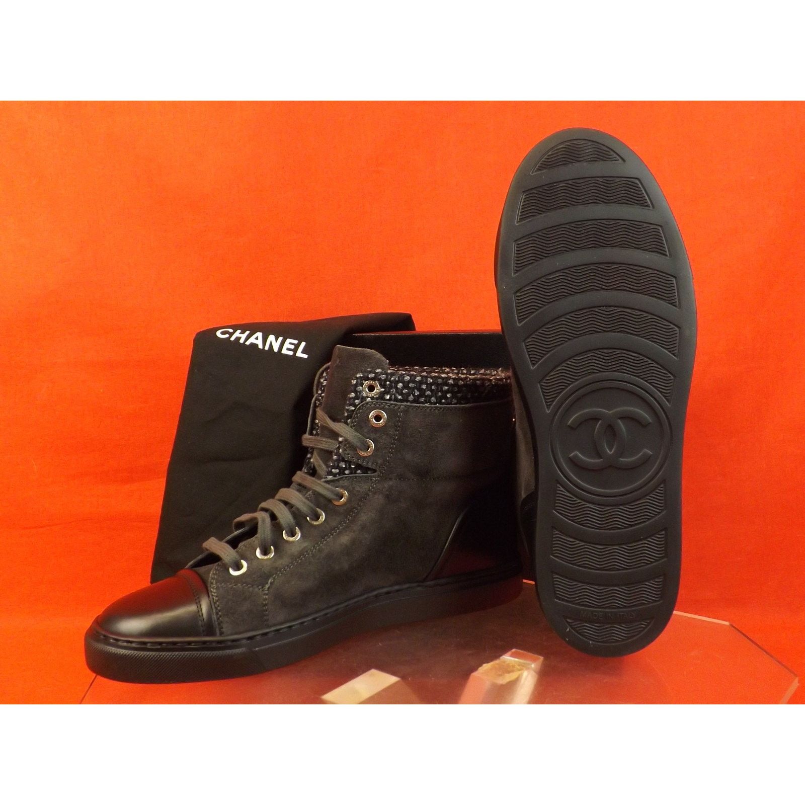 CHANEL G31058 GRAY BLACK SUEDE LEATHER CC LOGO SNEAKERS 36
