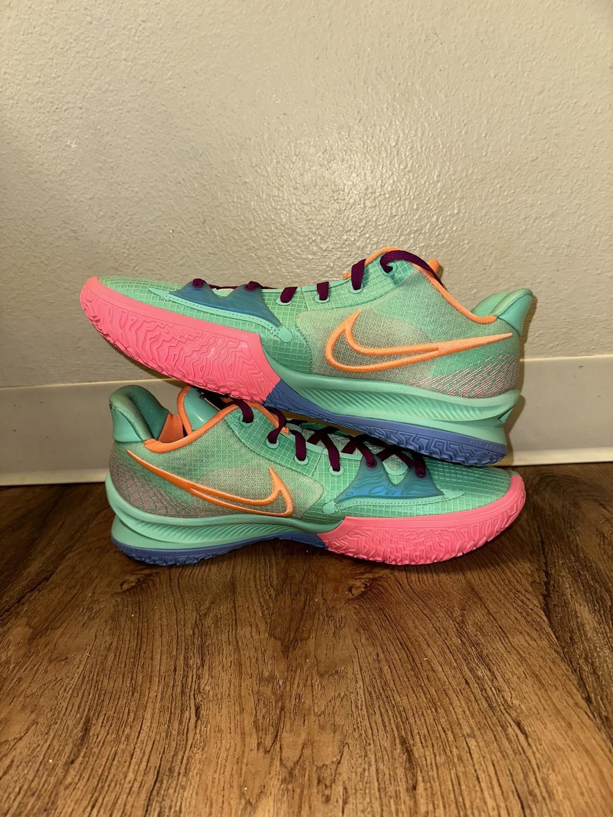 Nike Nike Kyrie 4 Low Keep Sue Fresh Size US 14 / EU 47 - 8 Thumbnail