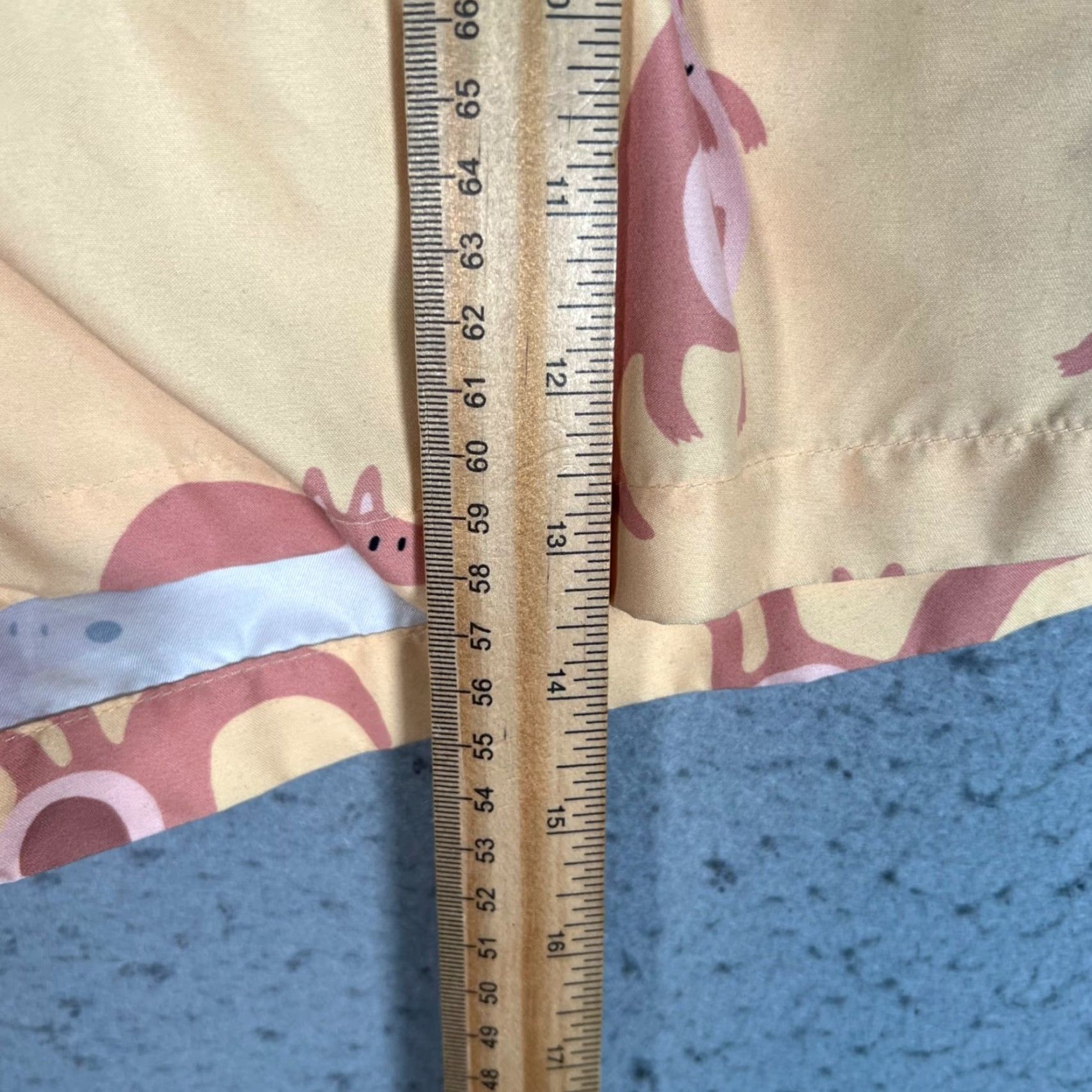 Vintage Skwosh Mens Size Small Kangaroo Print Swim Shorts Yellow Size US 31 - 6 Thumbnail