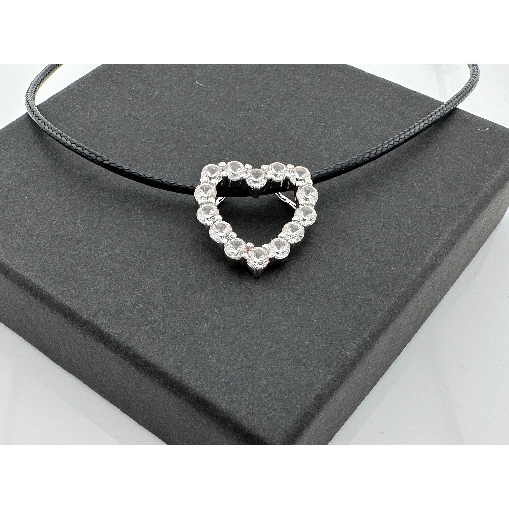 Other 2.5 Lab Created Carat White Sapphire Heart Necklace on Back Size ONE SIZE - 8 Thumbnail