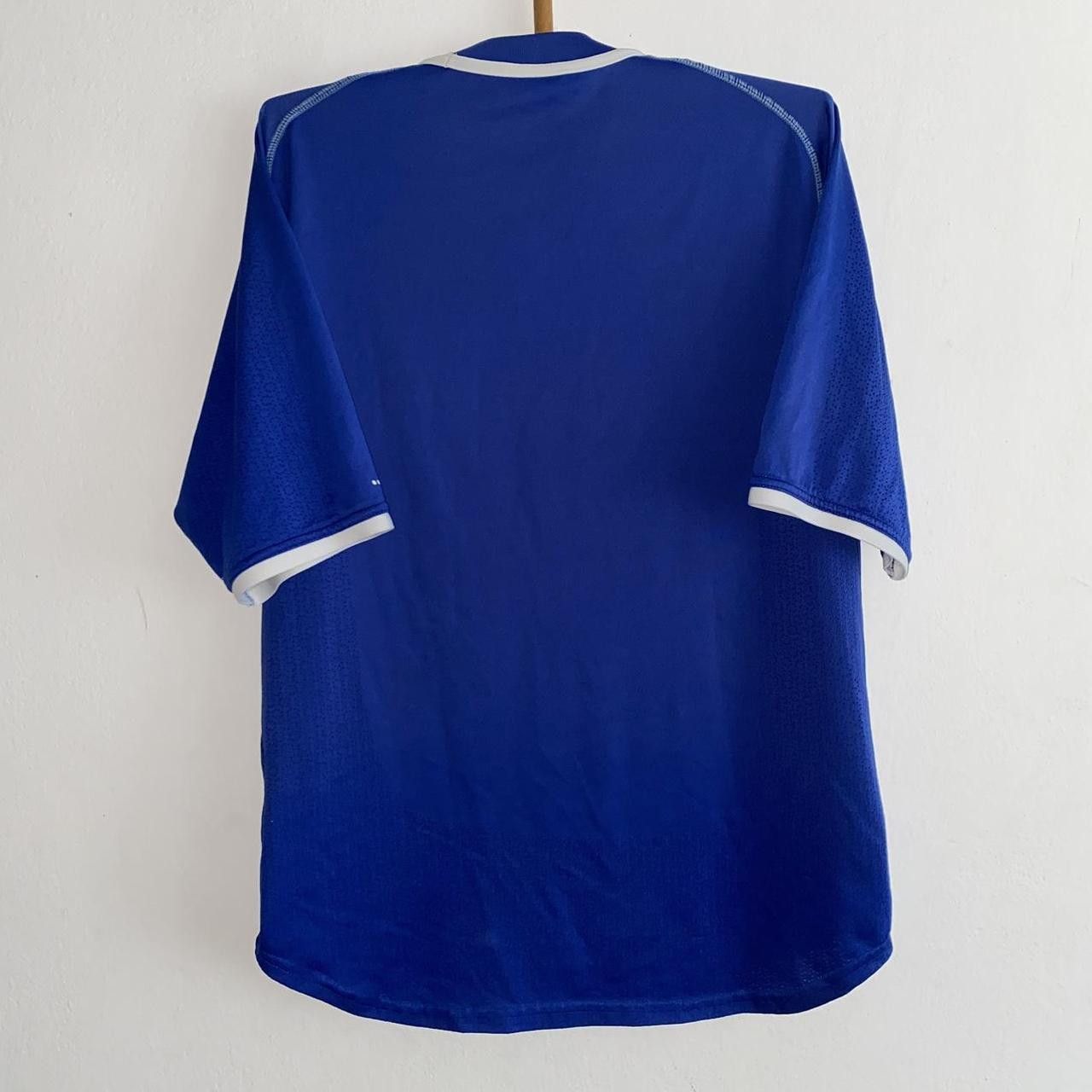 Nike Nike Brazil 2000 2001 2002 away shirt. Size US M / EU 48-50 / 2 - 2 Thumbnail