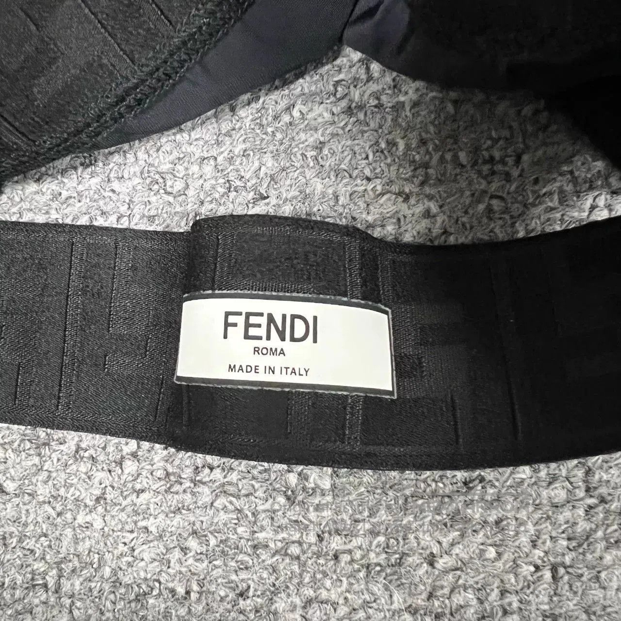 Fendi Fendi Women's Monogram Cross Tank. Size XS / US 0-2 / IT 36-38 - 6 Thumbnail