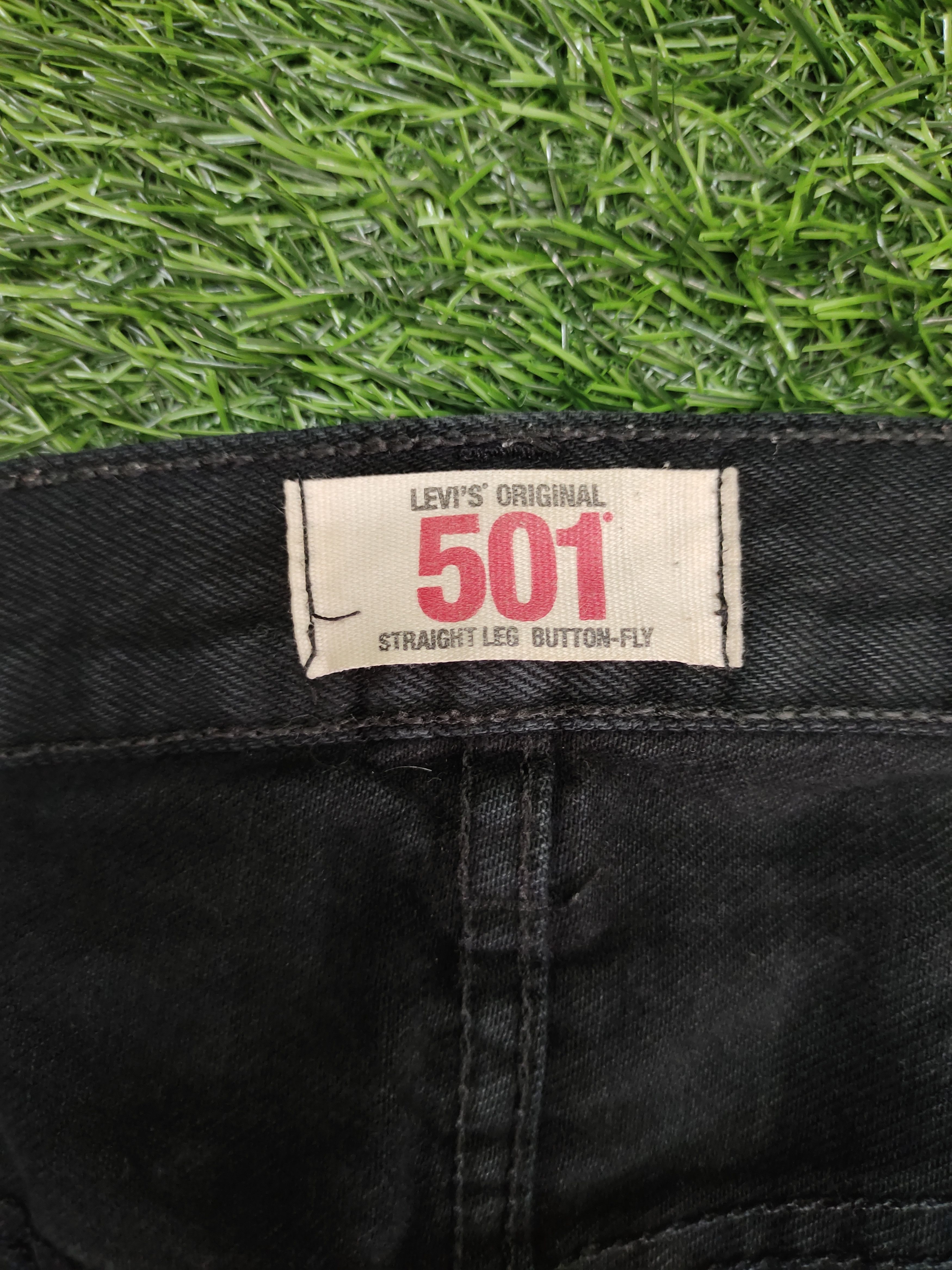 Levi's Vintage Clothing Size 34x31 Vintage Levis 501 Super Black Jeans Distressed Size US 34 / EU 50 - 17 Thumbnail