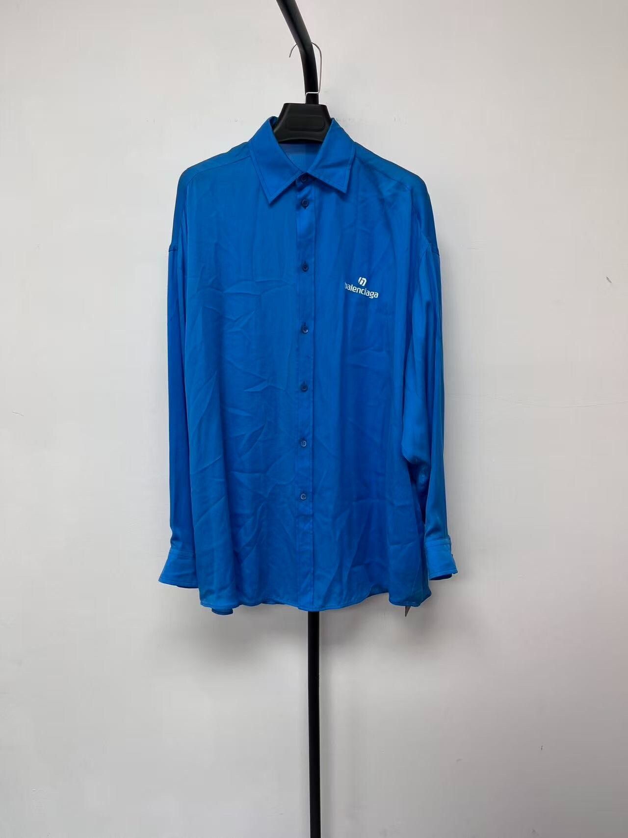 Balenciaga Balenciaga Women's Silk Letter Long-Sleeve Shirt Size XS / US 0-2 / IT 36-38 - 1 Thumbnail