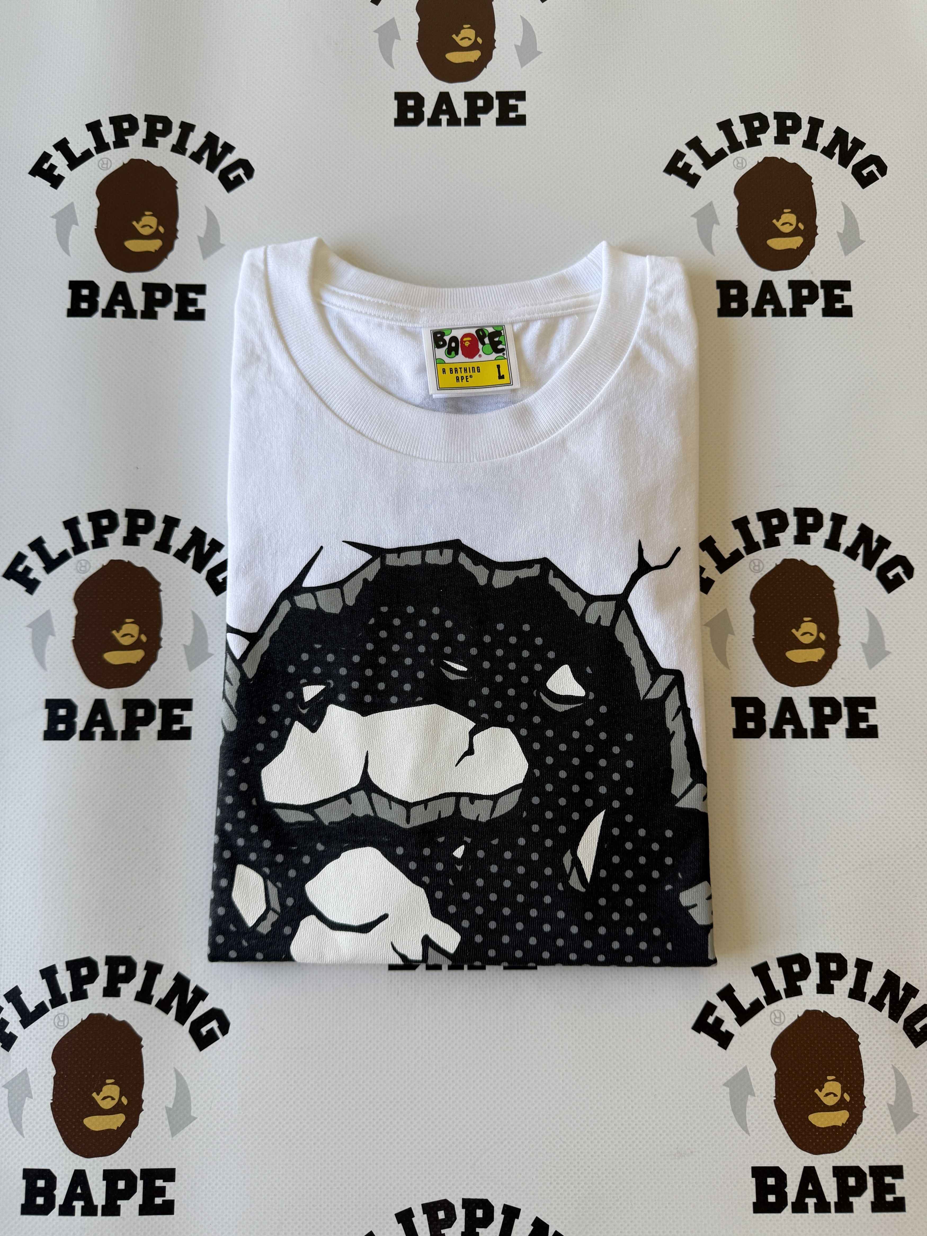Bape × Joshua Vides BAPE GALLERY X Joshua Vides TEE Size US L / EU 52-54 / 3 - 8 Thumbnail