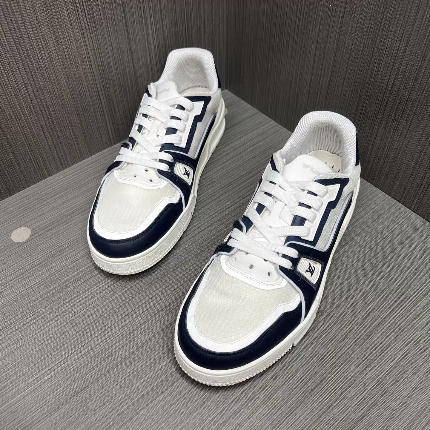 Louis Vuitton LV Trainer 37th America's Cup Blue White K15 Size US 8.5 / EU 41-42 - 1 Thumbnail