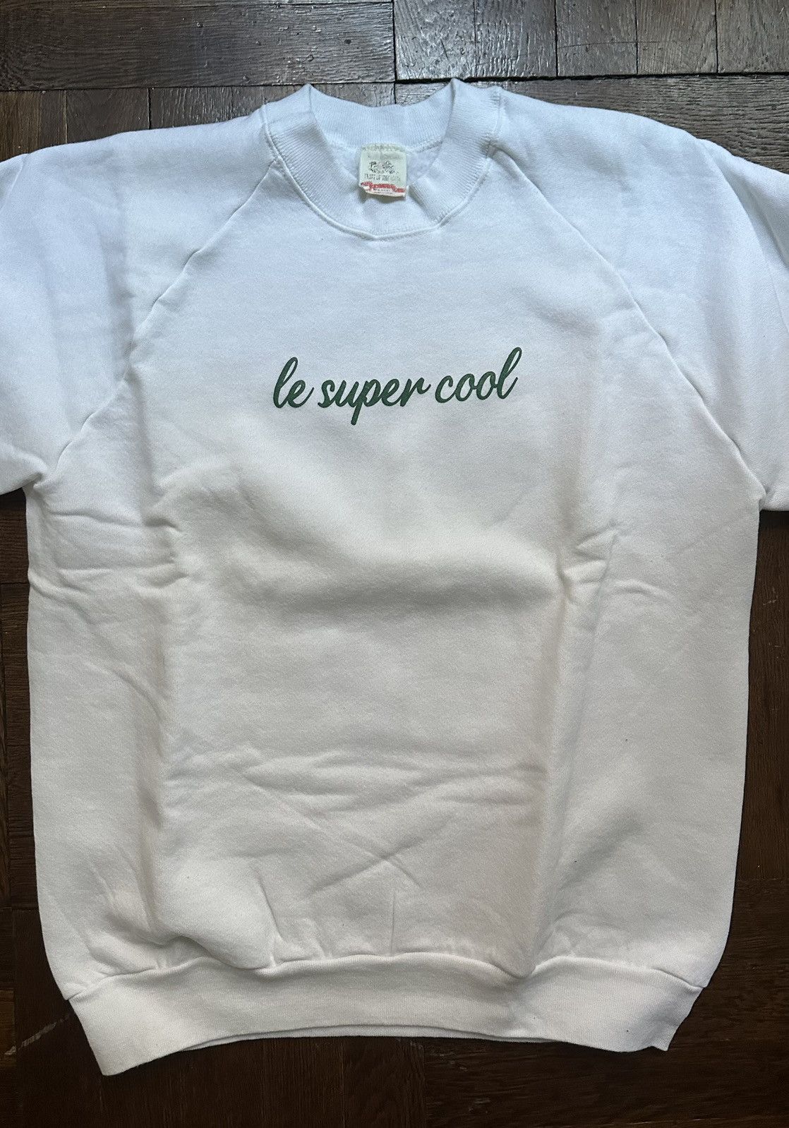 Other Vintage Fruit of the Loom Sweatshirt w/ Le Super Cool Print Size US L / EU 52-54 / 3 - 3 Thumbnail