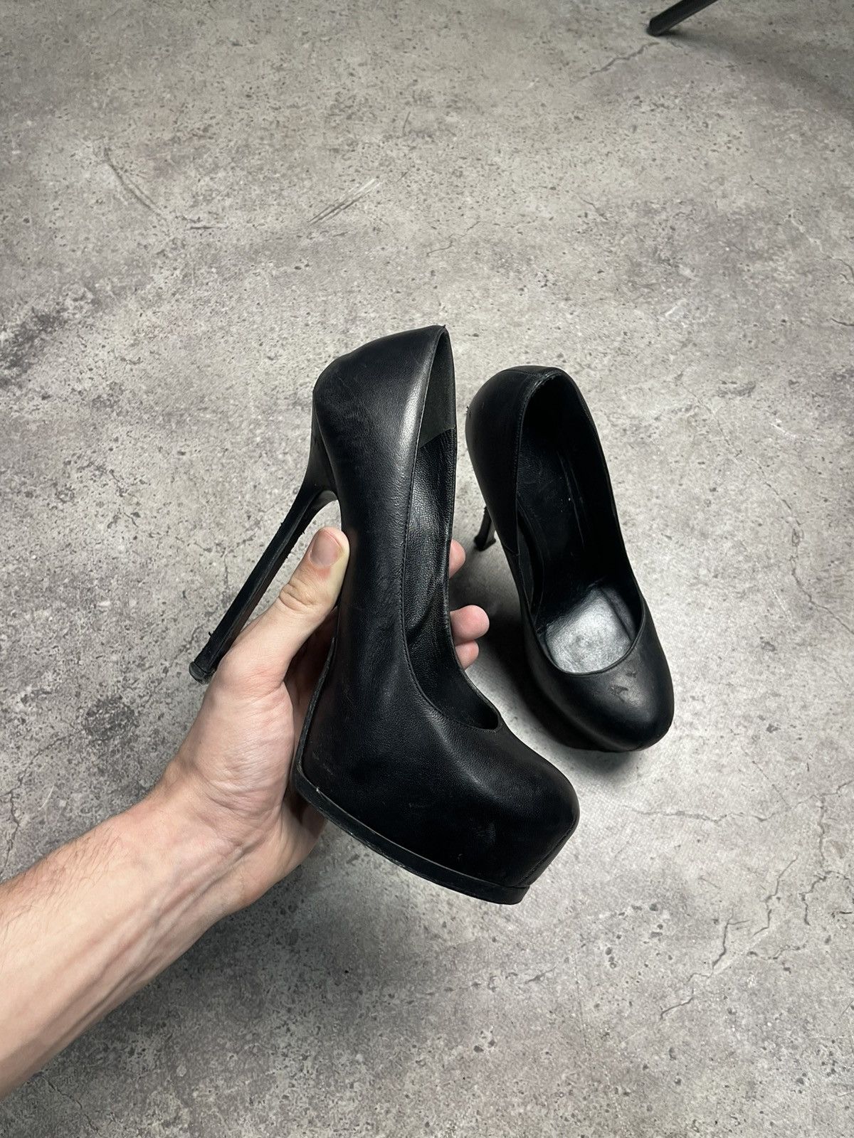 Yves Saint Laurent Yves Saint Laurent Heels 38 Black Size US 8 / IT 38 - 1 Thumbnail