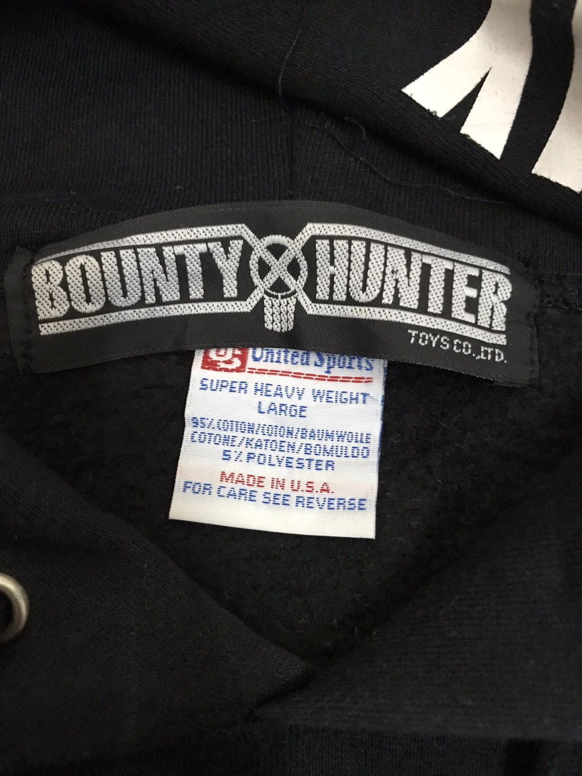 Vintage Bounty Hunter Hoodie Sweatshirt Black Dragon