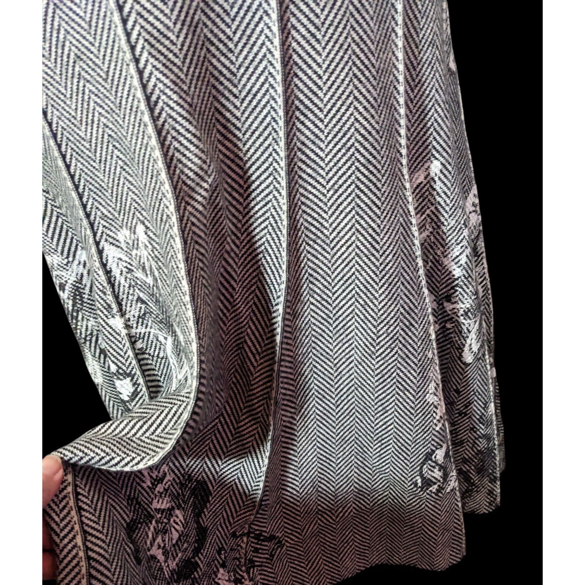 Coldwater Creek Coldwater Creek Floral Chevron Black And White Skirt Size 34" / US 12 / IT 48 - 4 Thumbnail