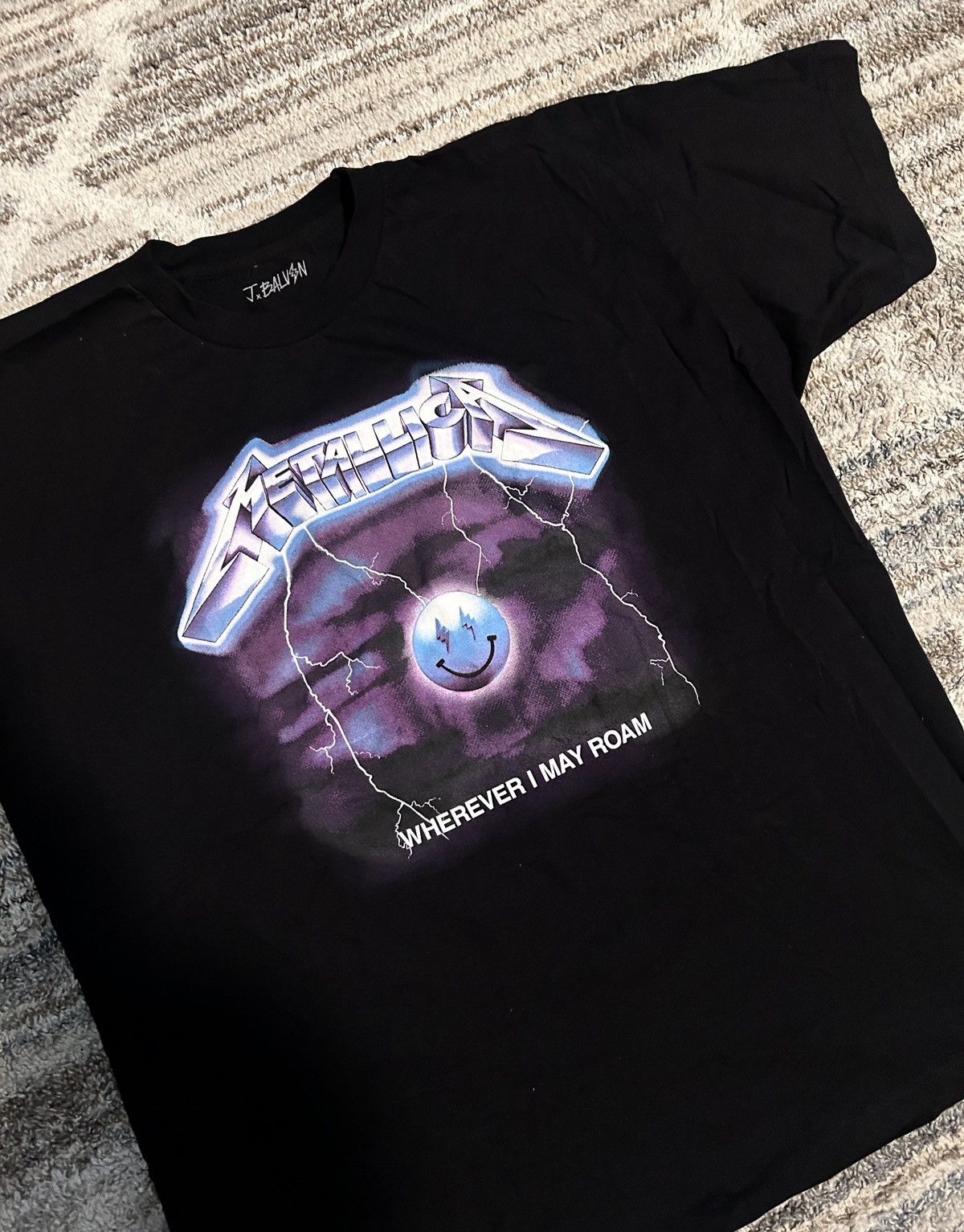 J Balvin J Balvin Metallica Wherever I May Roam Black Purple T-Shirt Size US XXL / EU 58 / 5 - 1 Thumbnail