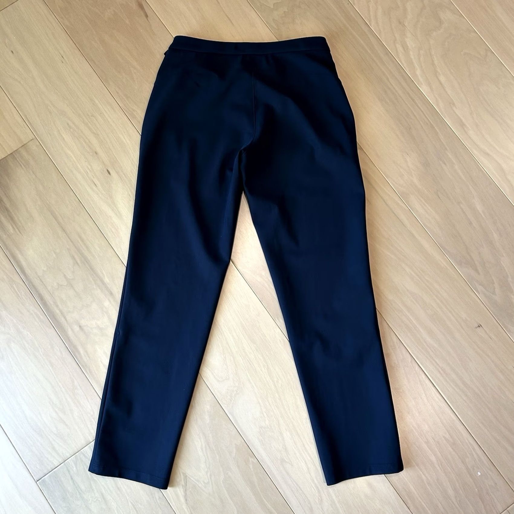 Lululemon VINTAGE Lululemon On The Move Blue Lightweight Pant Women 4 Chino Tapered Regular 28in 26in Inseam Pockets Size 27" / US 4 / IT 40 - 4 Thumbnail